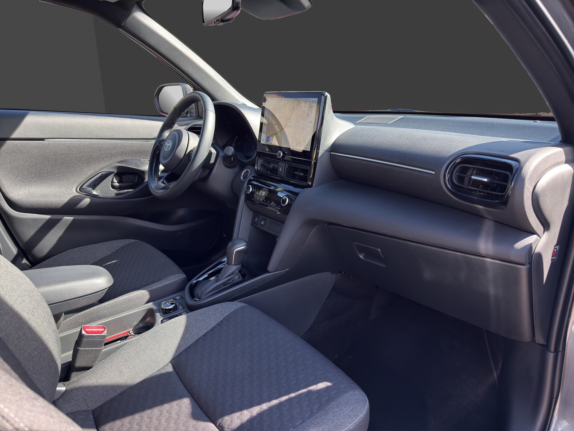 TOYOTA Yaris Cross 1.5 Trend AWDi e-CVT-image-12