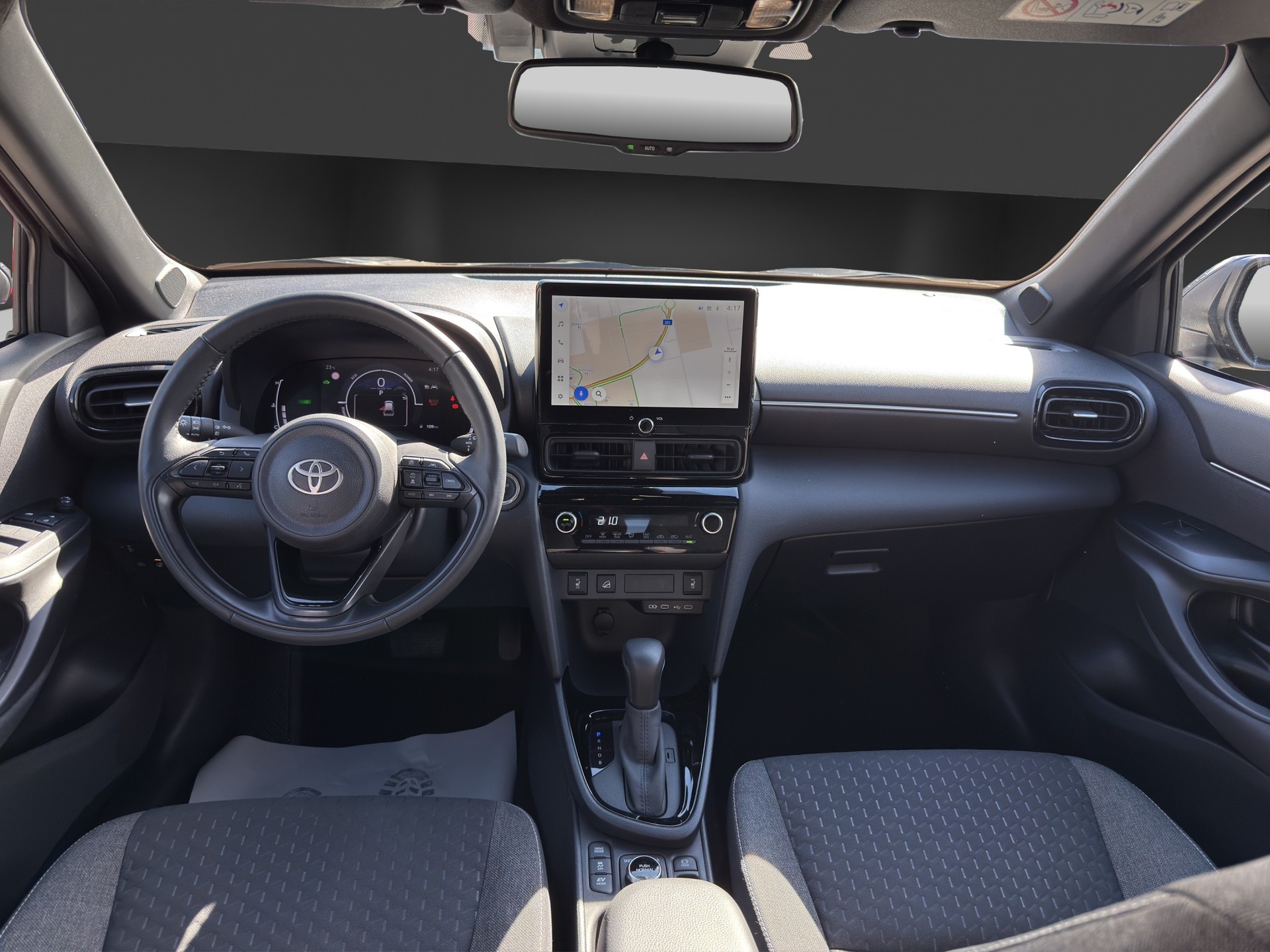 TOYOTA Yaris Cross 1.5 Trend AWDi e-CVT-image-9