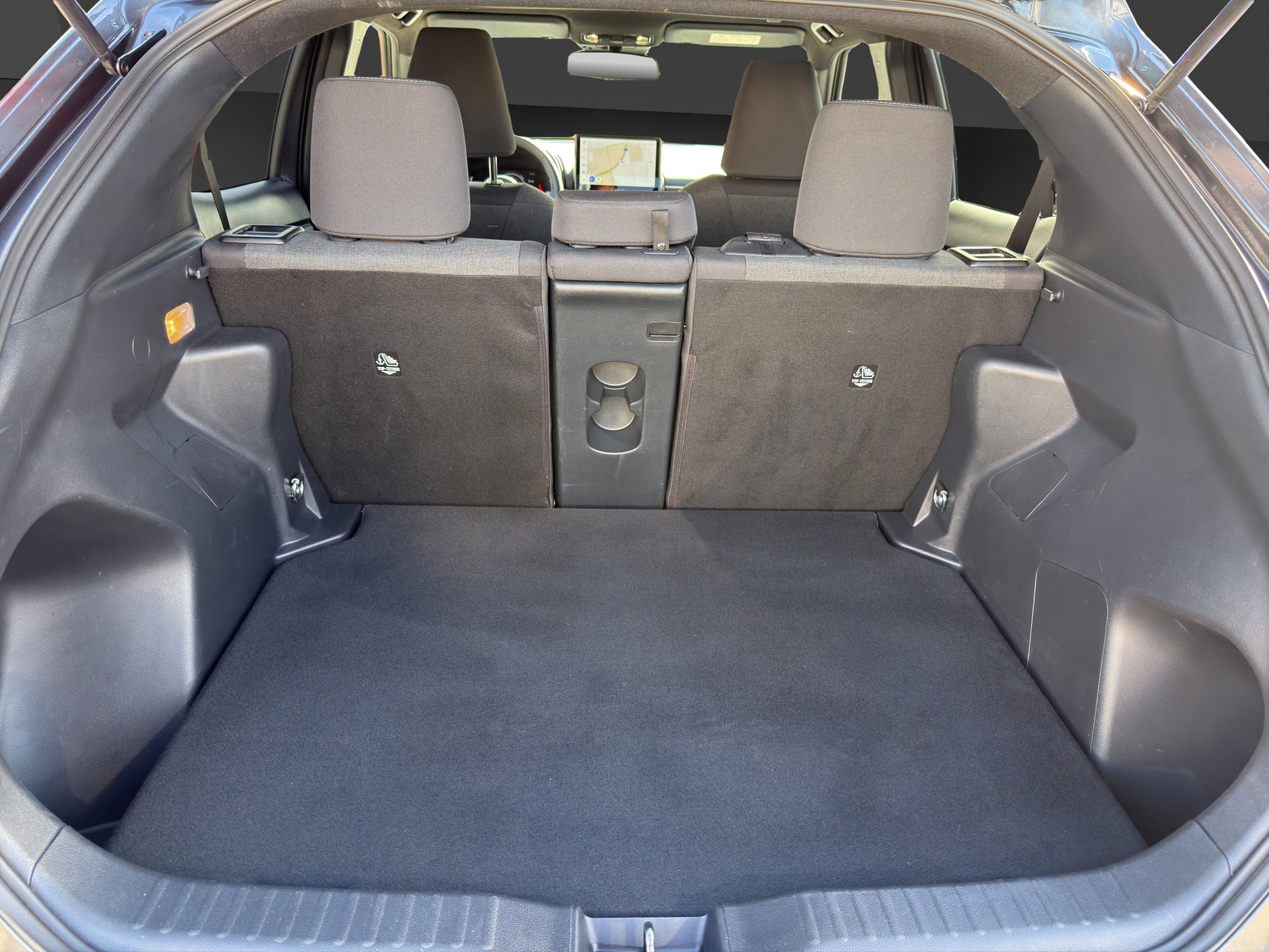 TOYOTA Yaris Cross 1.5 Trend AWDi e-CVT-image-17