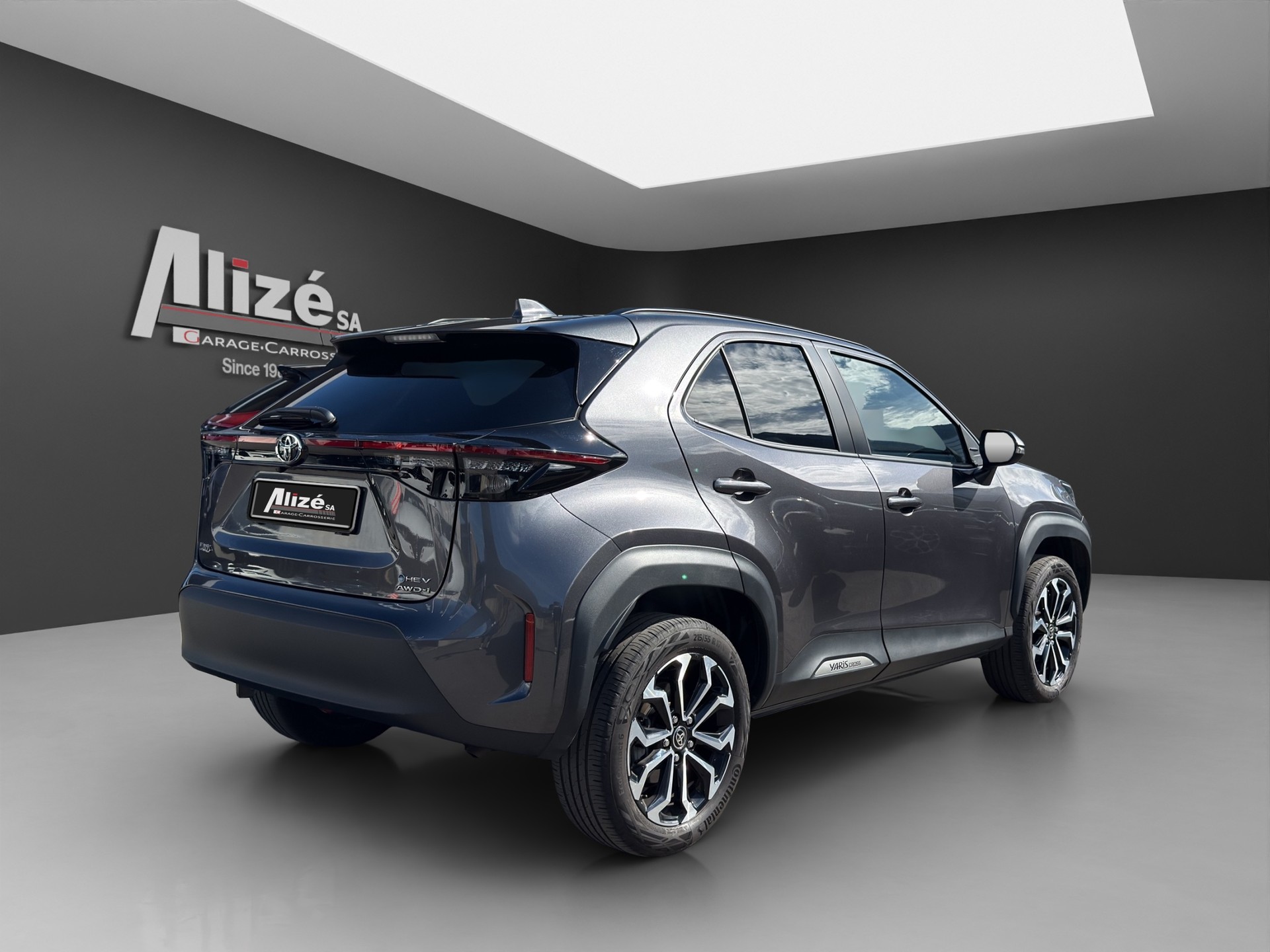 TOYOTA Yaris Cross 1.5 Trend AWDi e-CVT-image-6