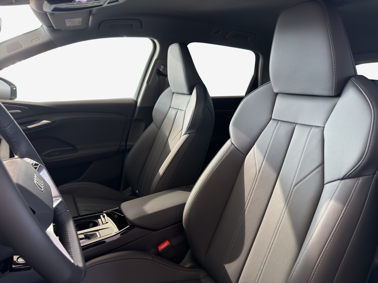 AUDI Q6 e-tron quattro-image-14