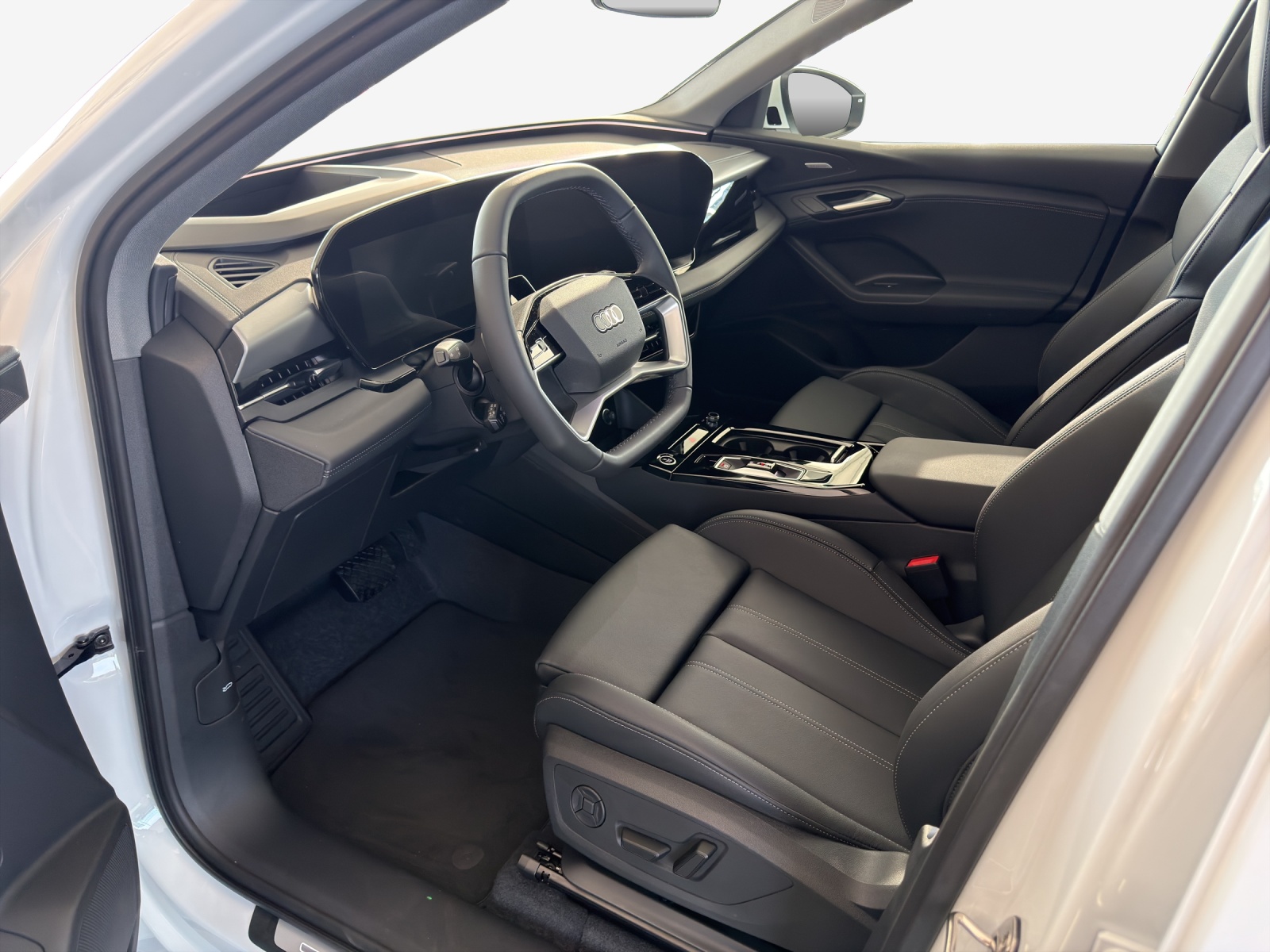 AUDI Q6 e-tron quattro-image-7