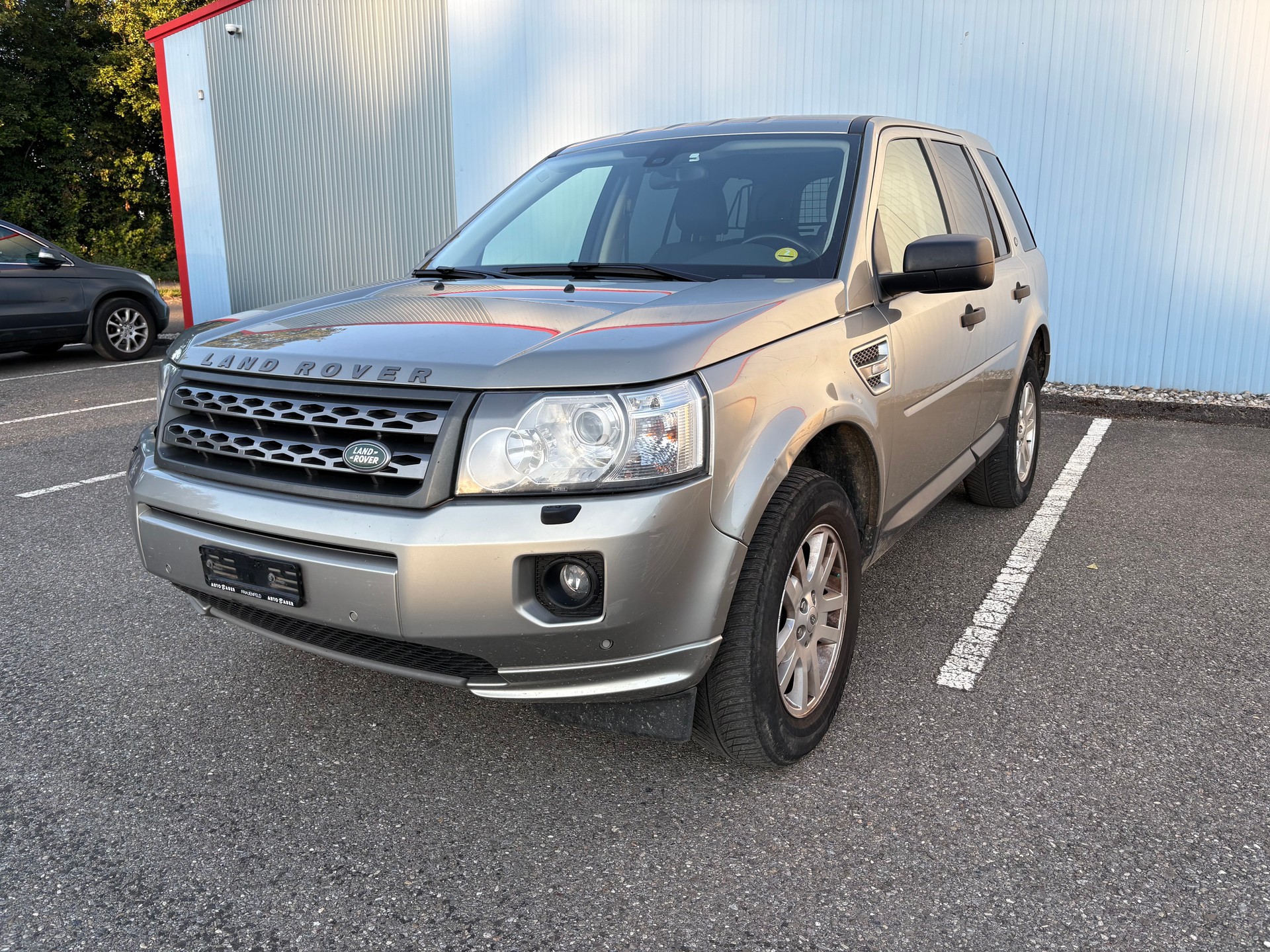 LAND ROVER Freelander 2.2 TD4 E Automatic-image-0