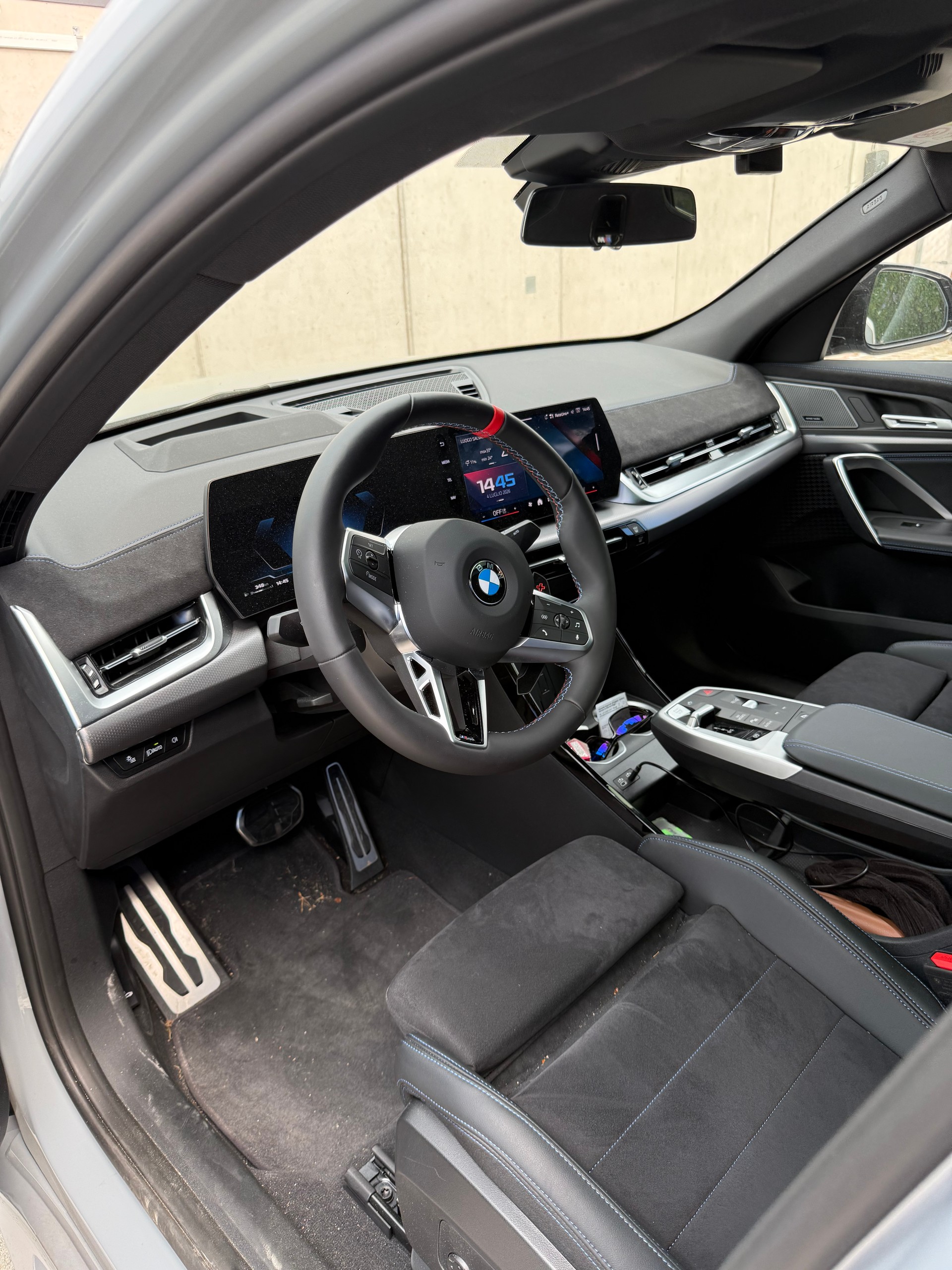 BMW M35i-image-3