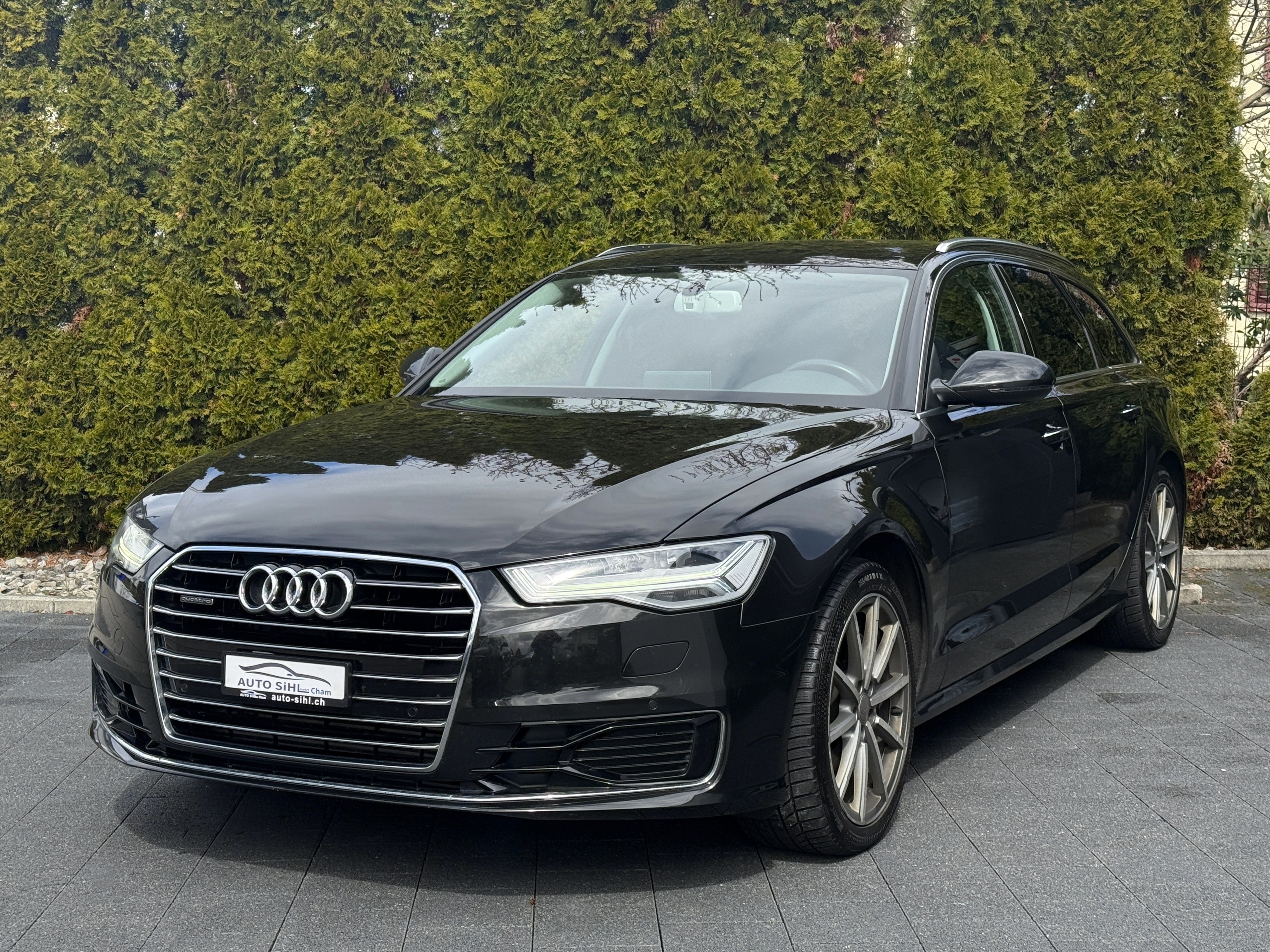 AUDI Avant 2.0 TDI S-Line HANDSCHALTUNG — slika 9