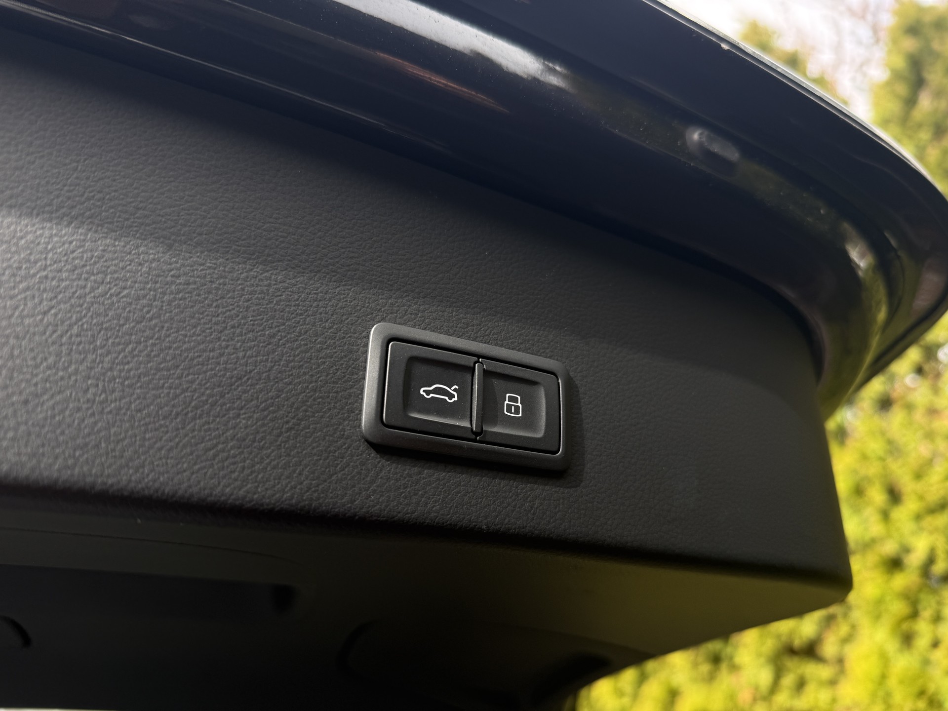 AUDI A6 Avant 3.0 TDI V6 quattro S-tronic / CH-Fahrzeug-image-28