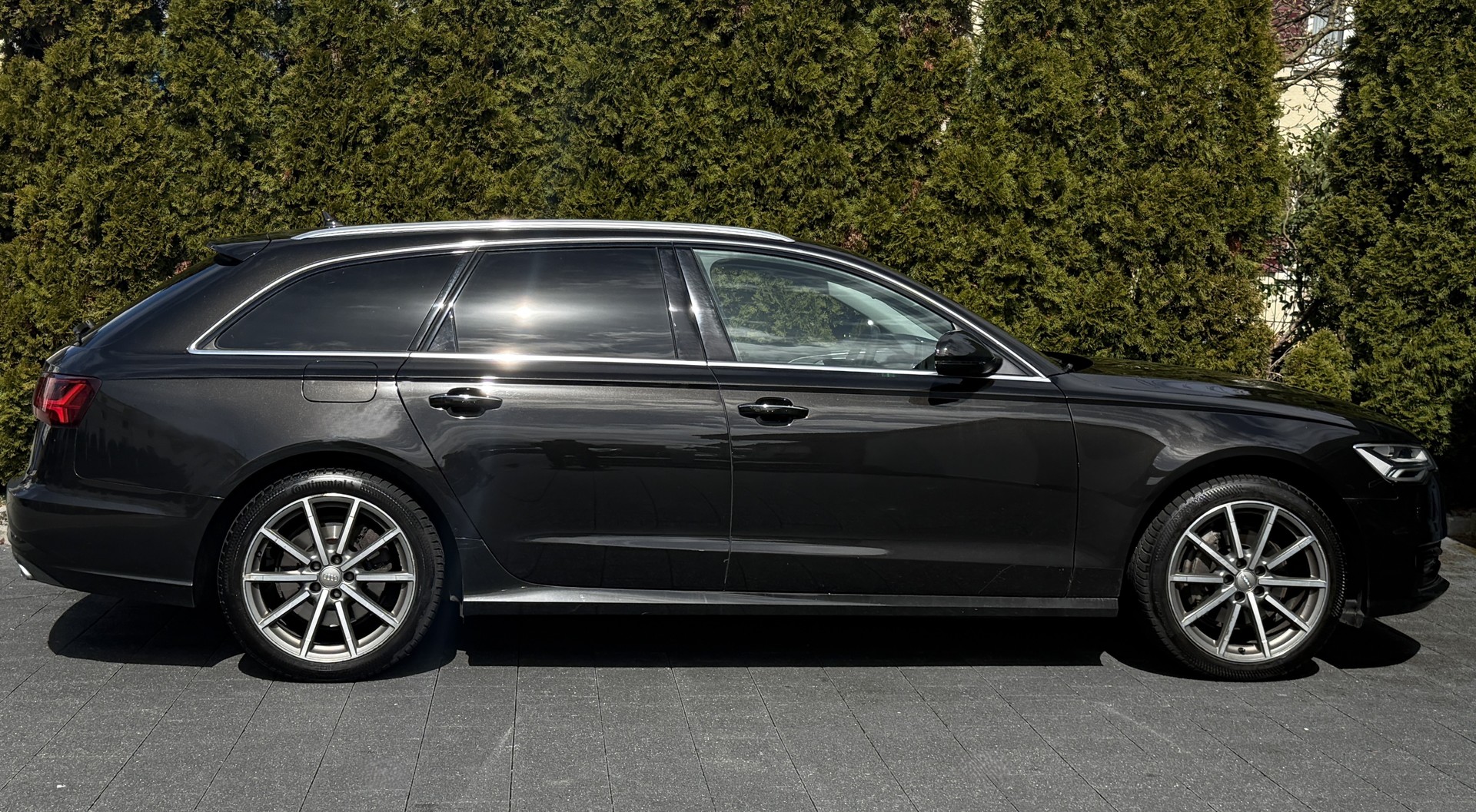 AUDI A6 Avant 3.0 TDI V6 quattro S-tronic / CH-Fahrzeug-image-6