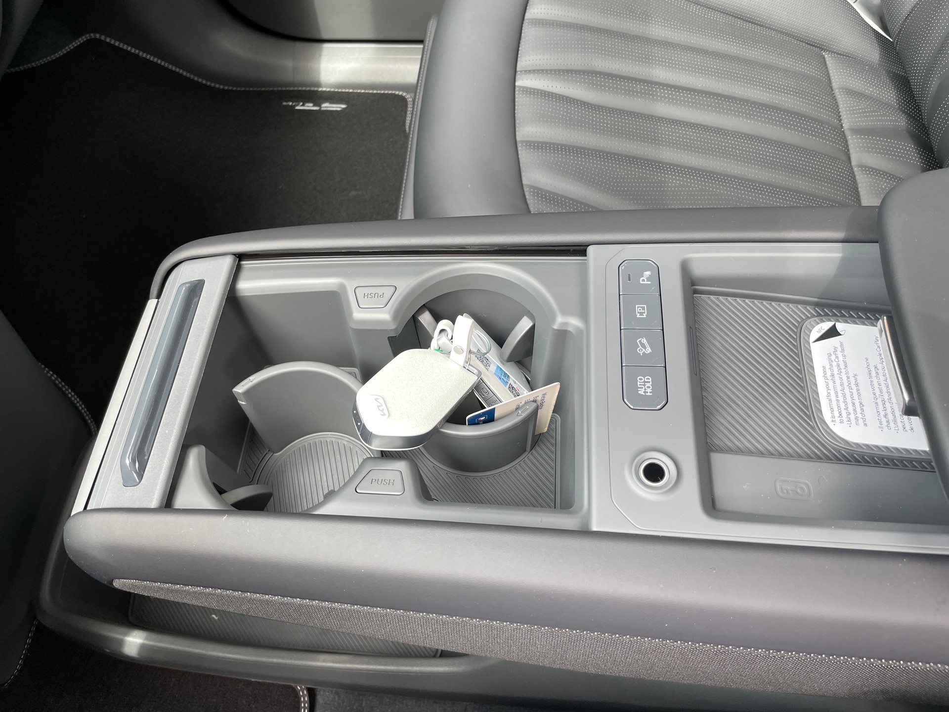 KIA EV9 99,8 kWh GT-Line 4x4 mit Panoramadach und 6-Sitzer-image-28
