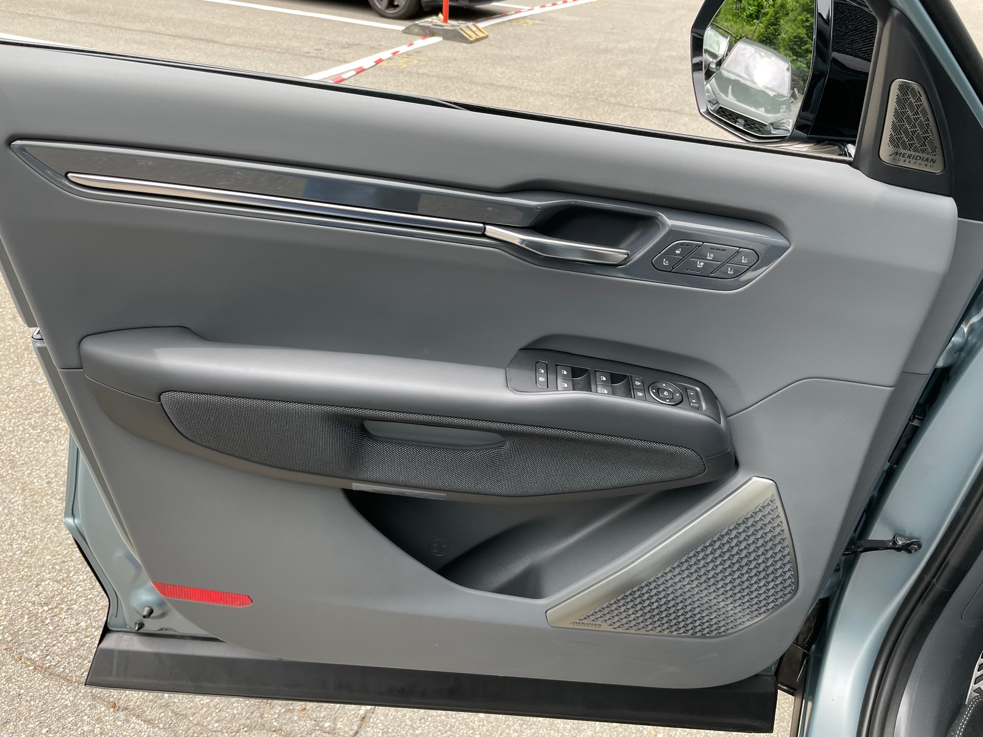 KIA EV9 99,8 kWh GT-Line 4x4 mit Panoramadach und 6-Sitzer-image-10