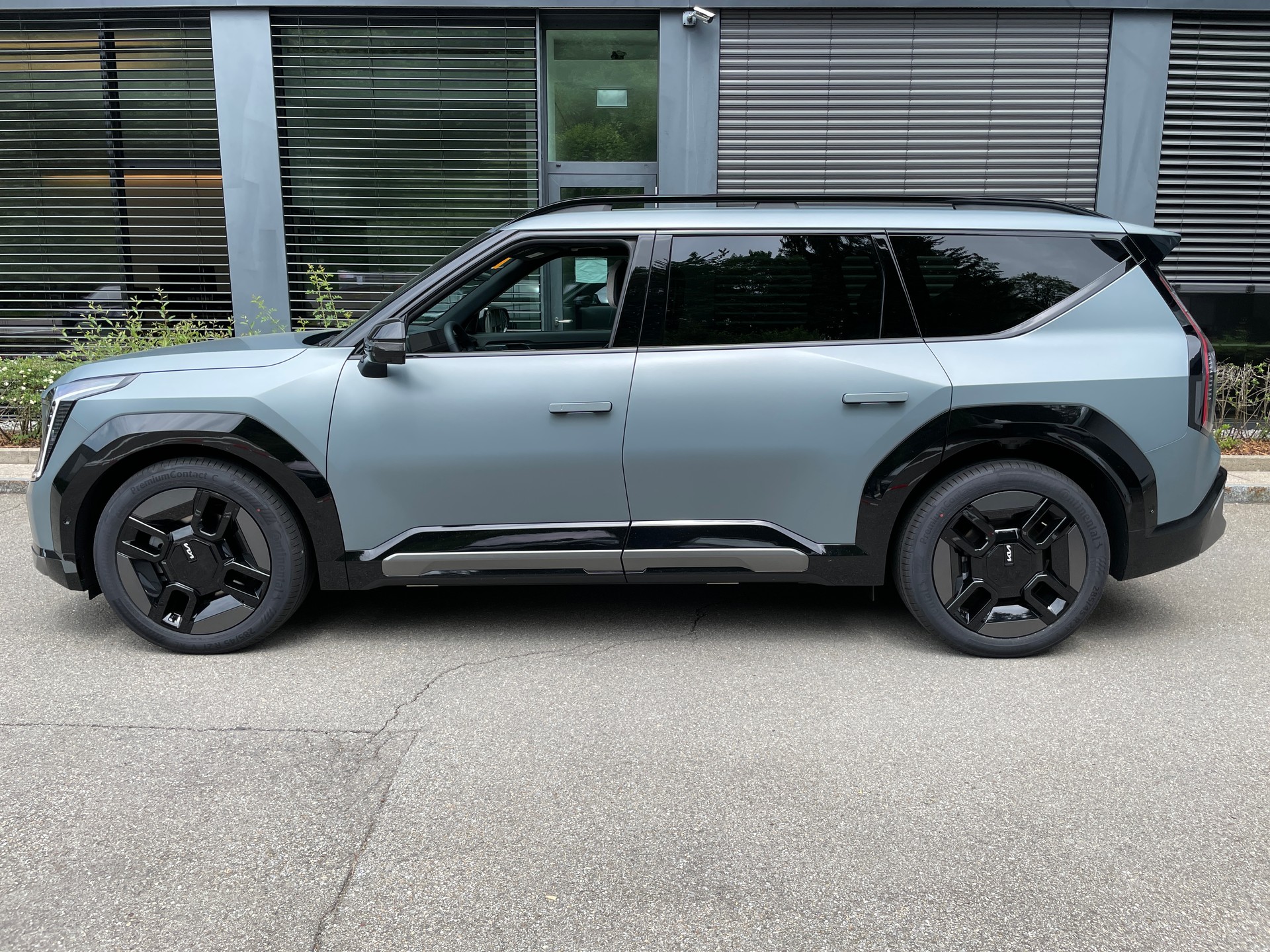 KIA EV9 99,8 kWh GT-Line 4x4 mit Panoramadach und 6-Sitzer-image-1