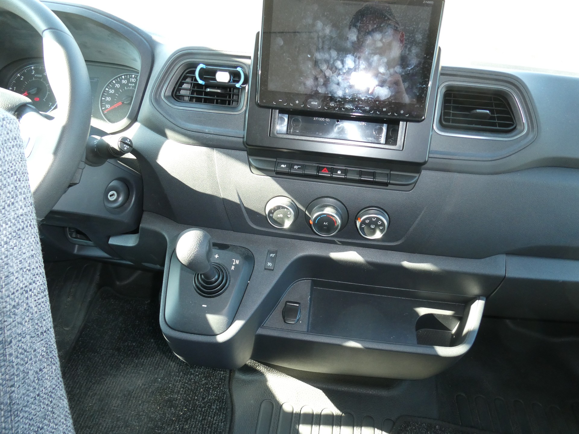 AHORN Van 620 Aut.-image-3