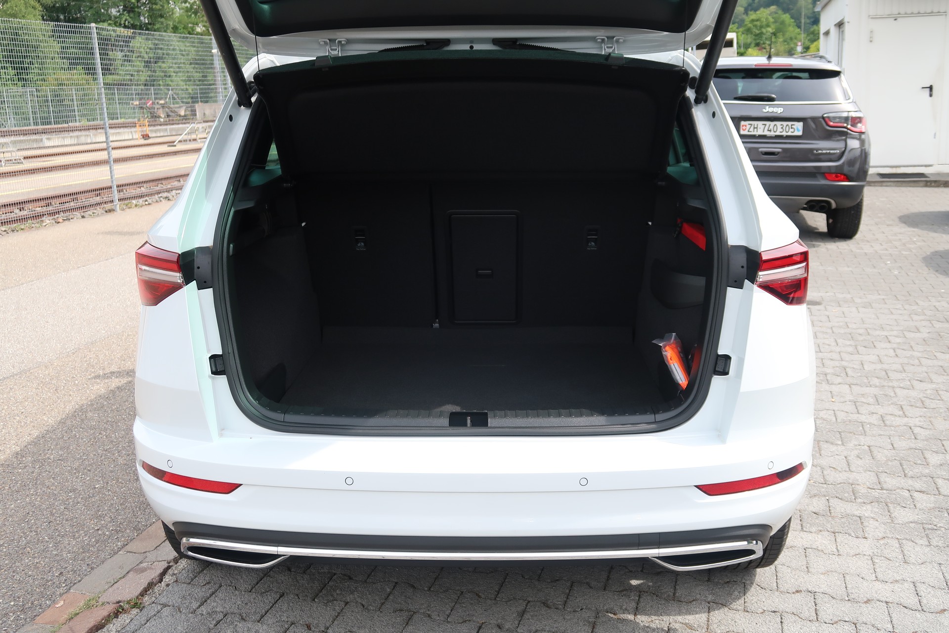 SKODA Karoq 2.0 TSI SportLine 4x4 DSG-image-22