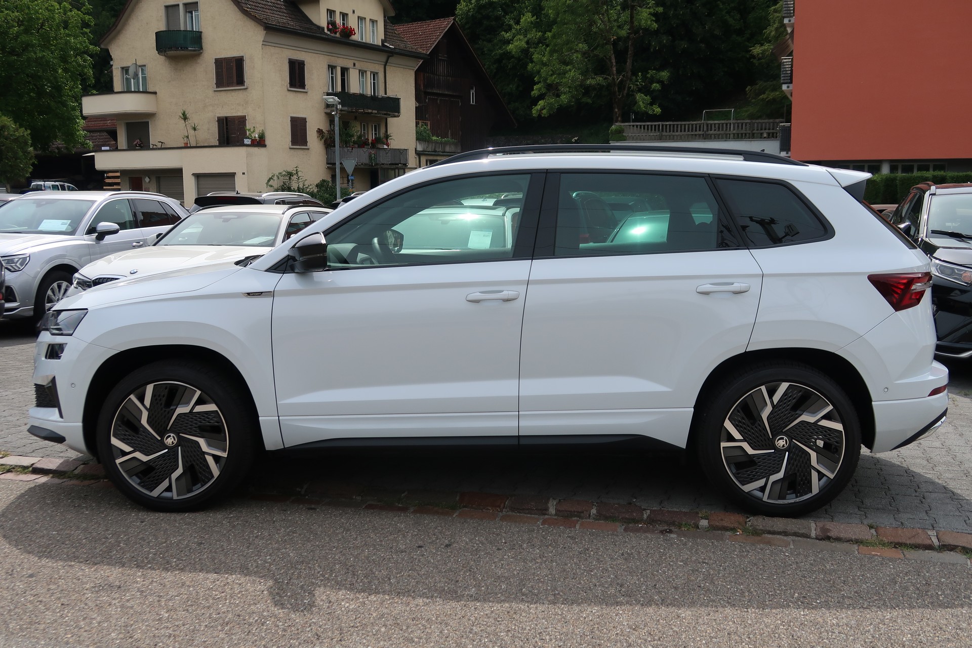 SKODA Karoq 2.0 TSI SportLine 4x4 DSG-image-6