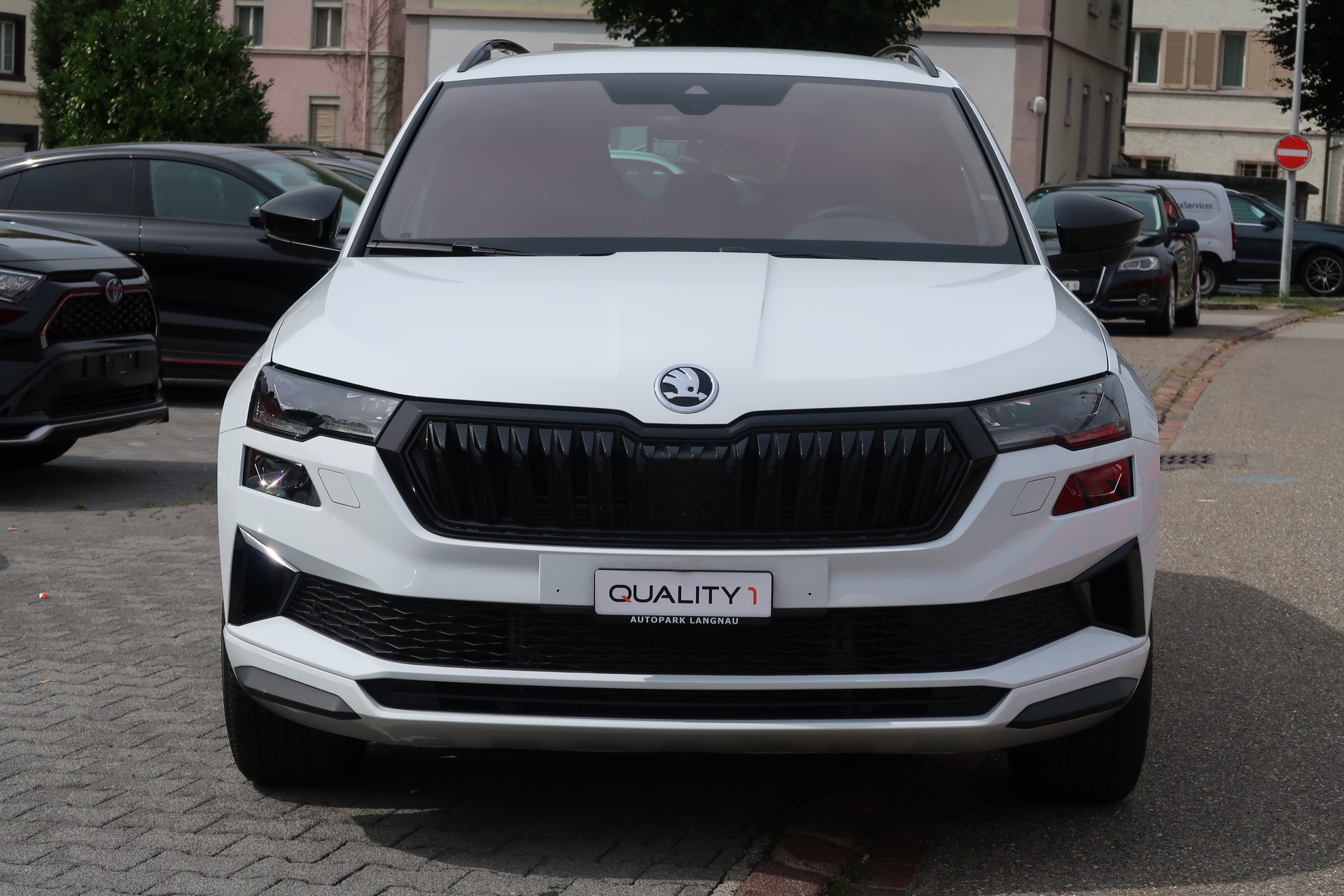 SKODA Karoq 2.0 TSI SportLine 4x4 DSG-showroom-element-1