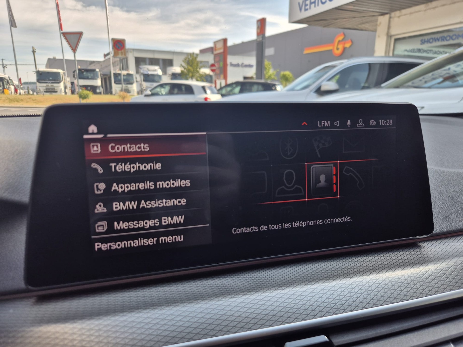 BMW M550d xDrive Touring Steptronic-image-13