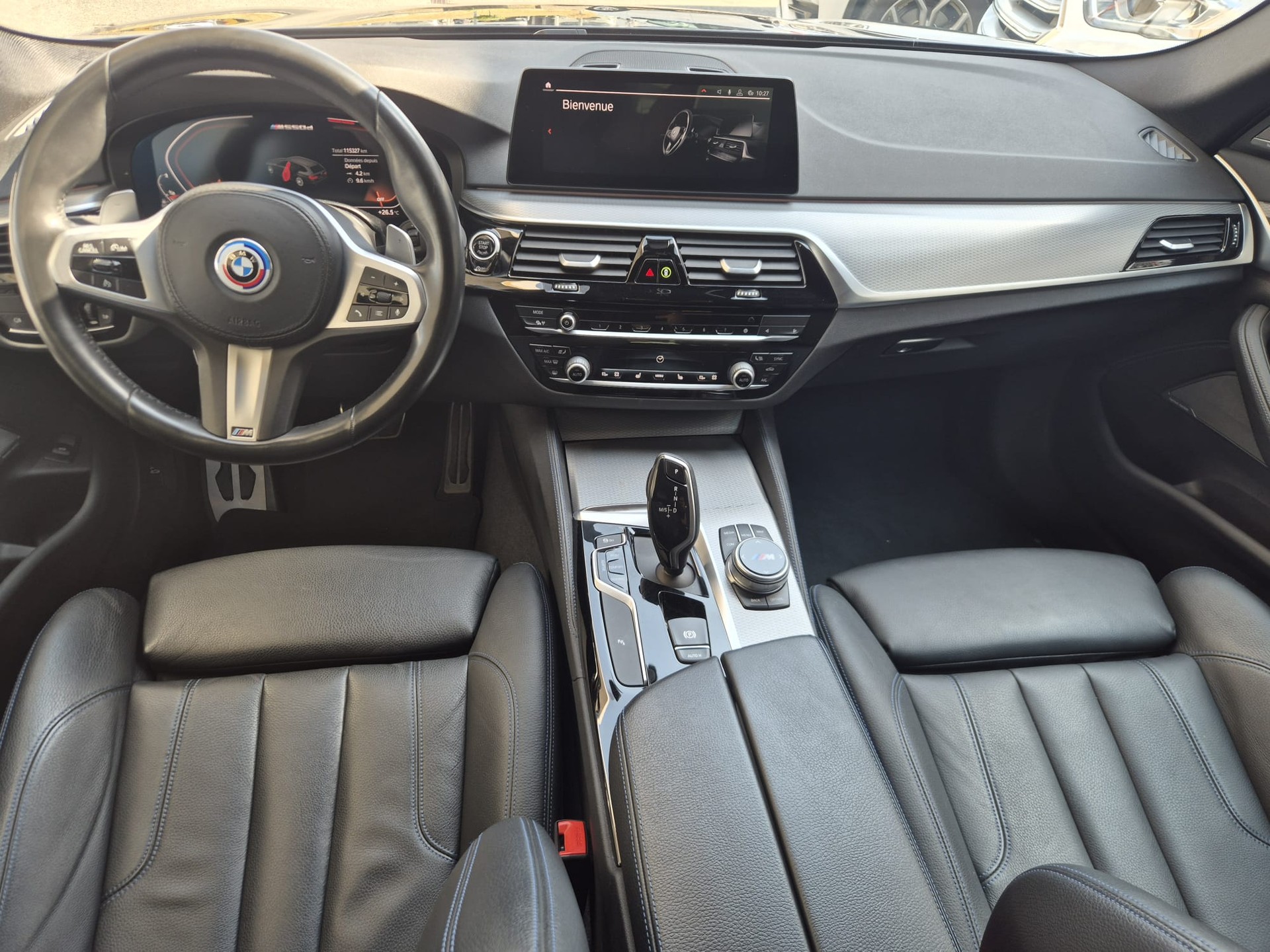 BMW M550d xDrive Touring Steptronic-image-8