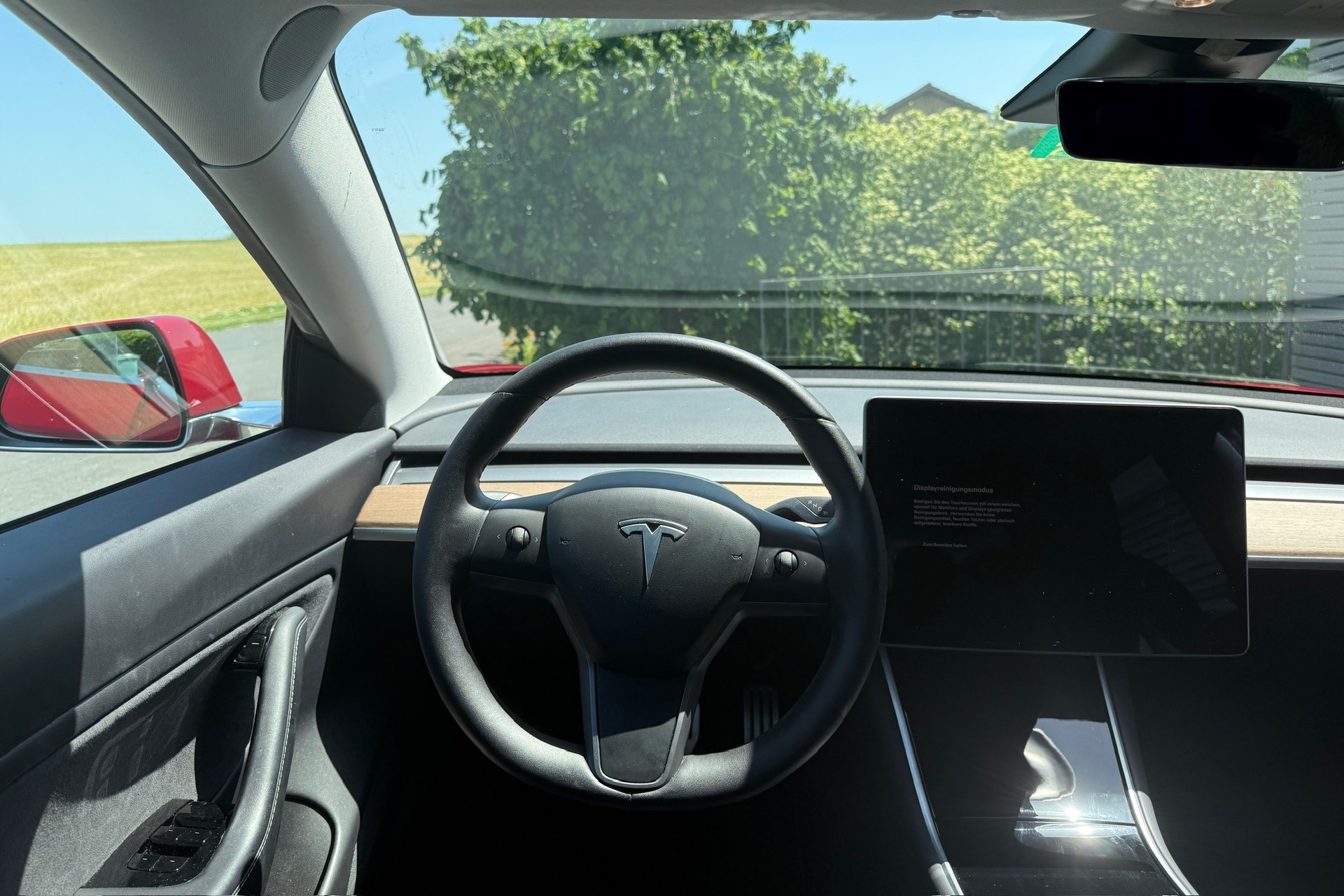 TESLA Performance D-image-4