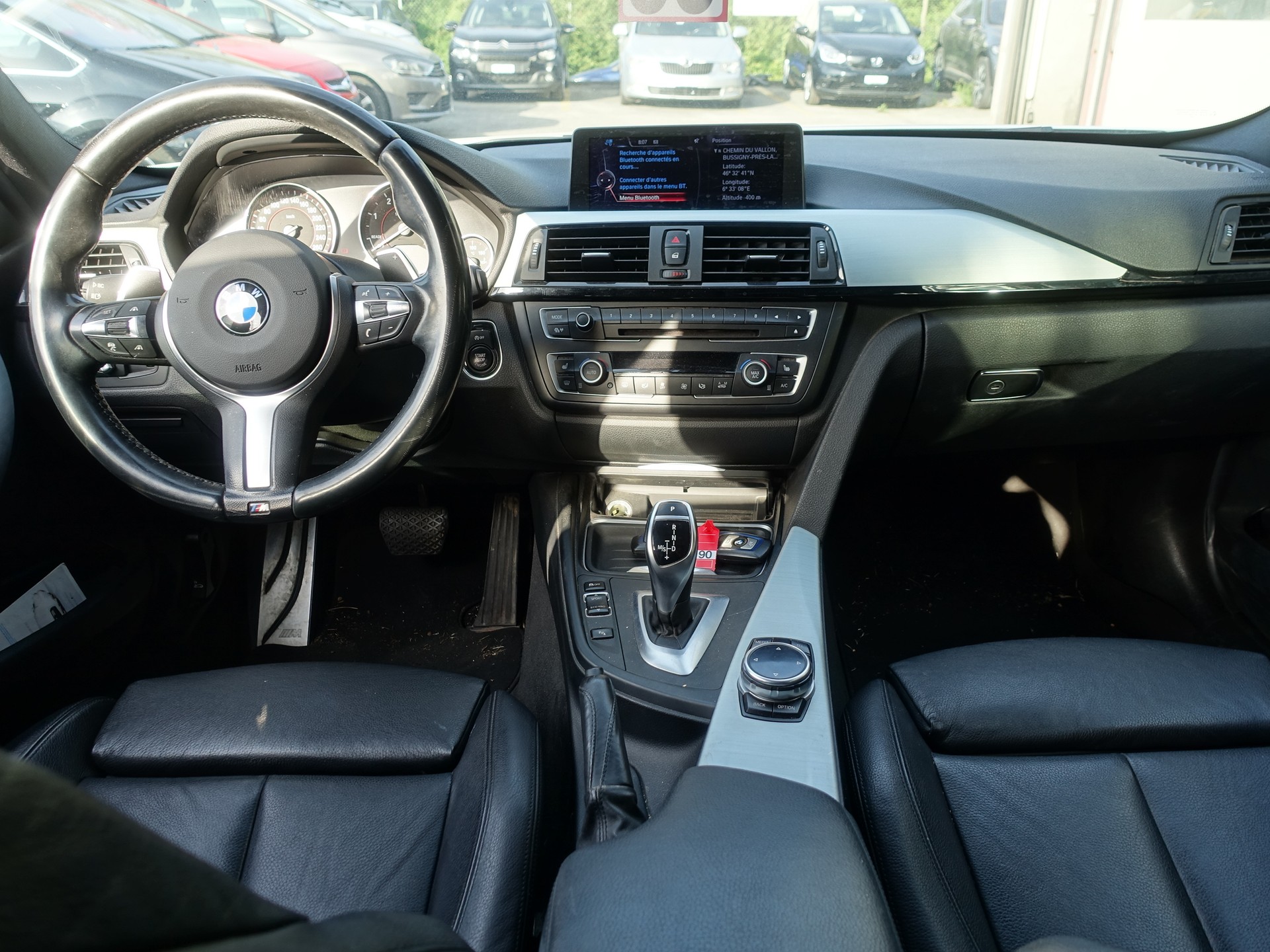 BMW 320d xDrive Touring Sport Line Steptronic-image-6