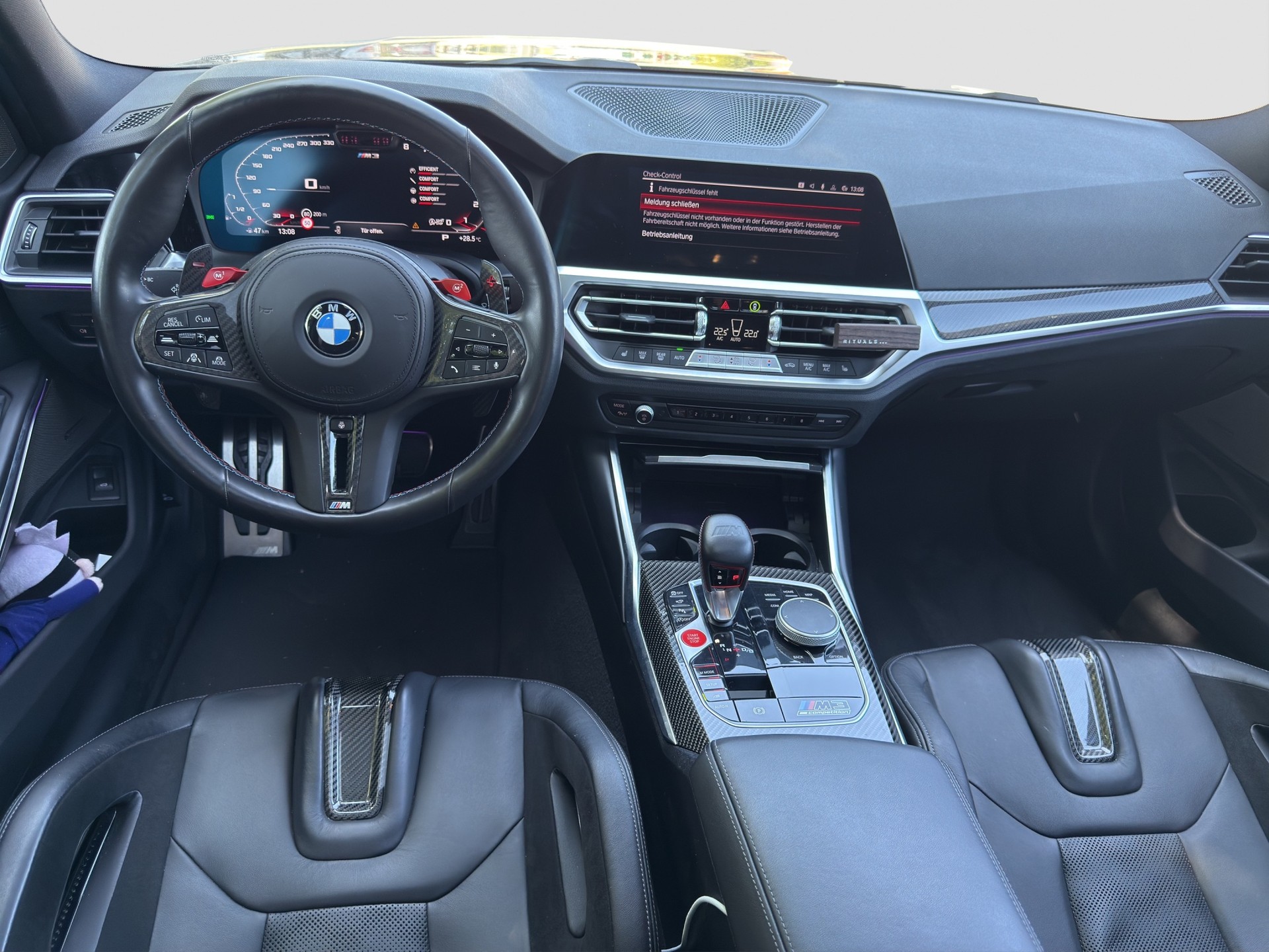 BMW M3 Competition - Schalensitze-image-10