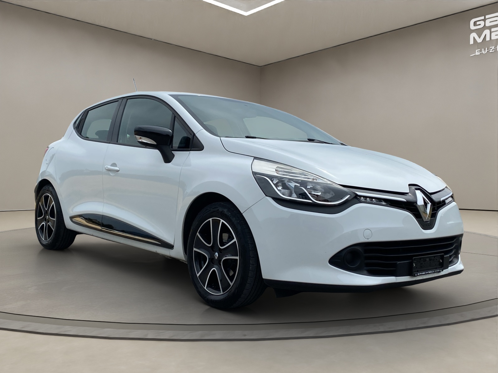 RENAULT Clio 0.9 12V Expression-image-6