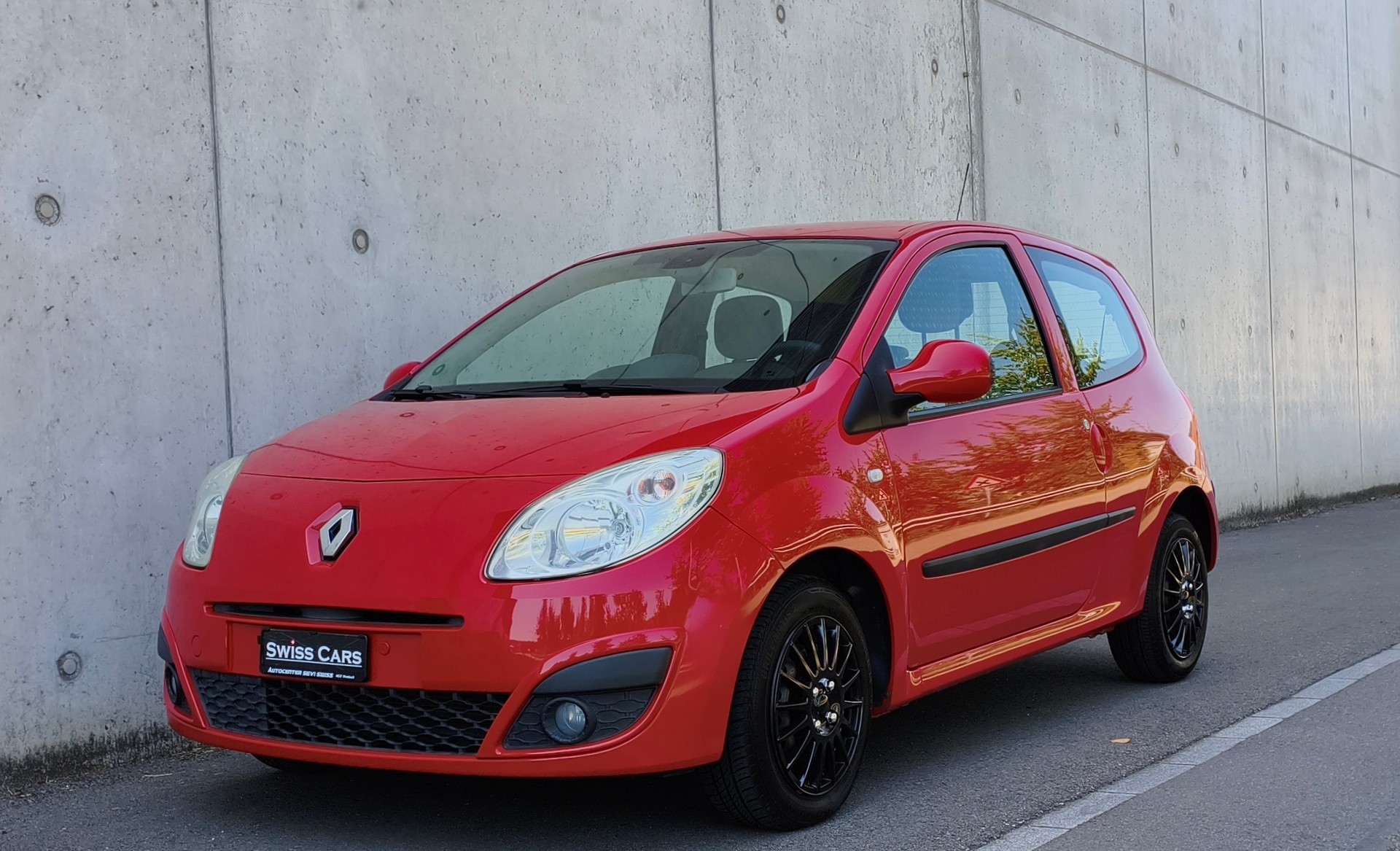 RENAULT Twingo 1.2 Authentique-image-1