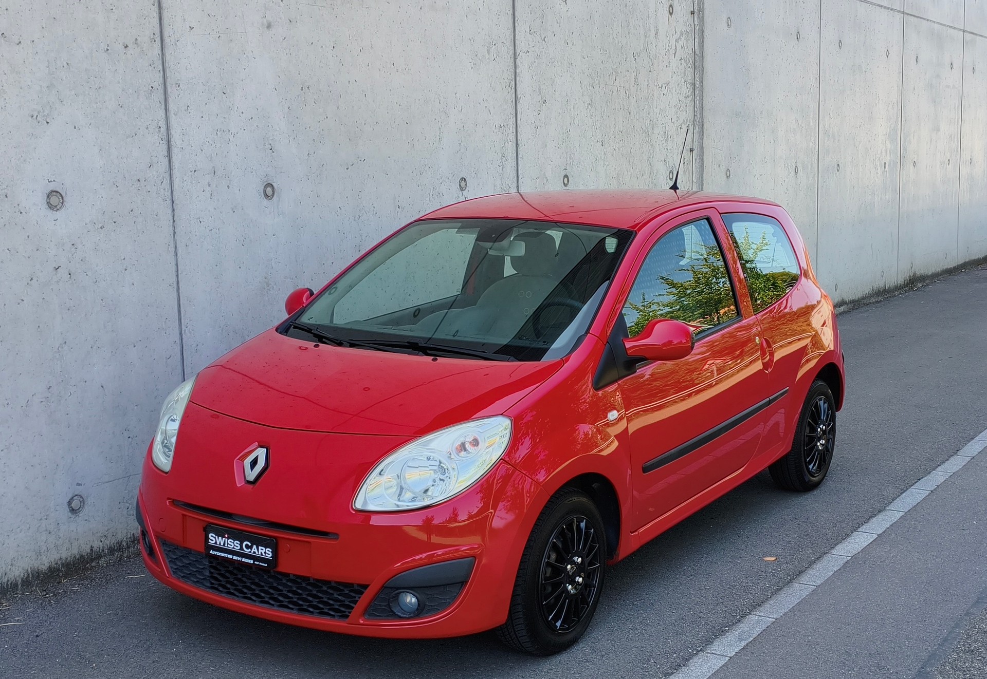 RENAULT Twingo 1.2 Authentique-image-0