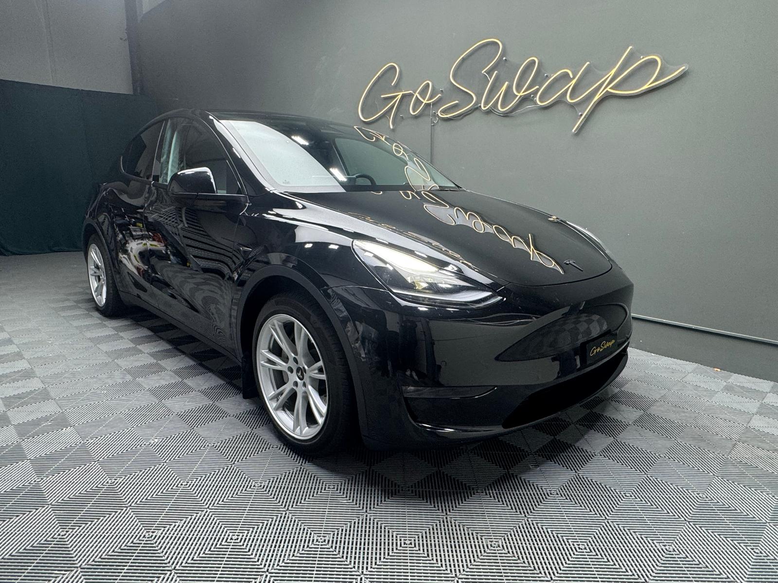 TESLA Model Y Long Range-image-0