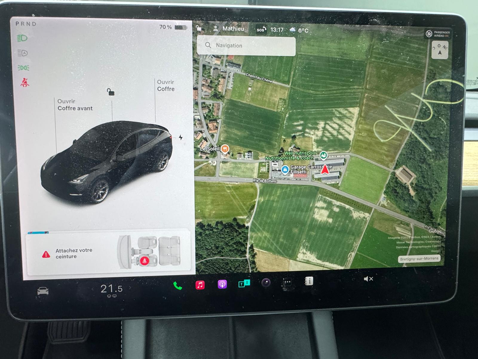 TESLA Model Y Long Range-image-18