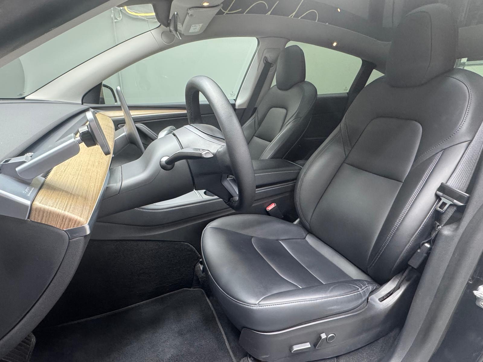 TESLA Model Y Long Range-image-7