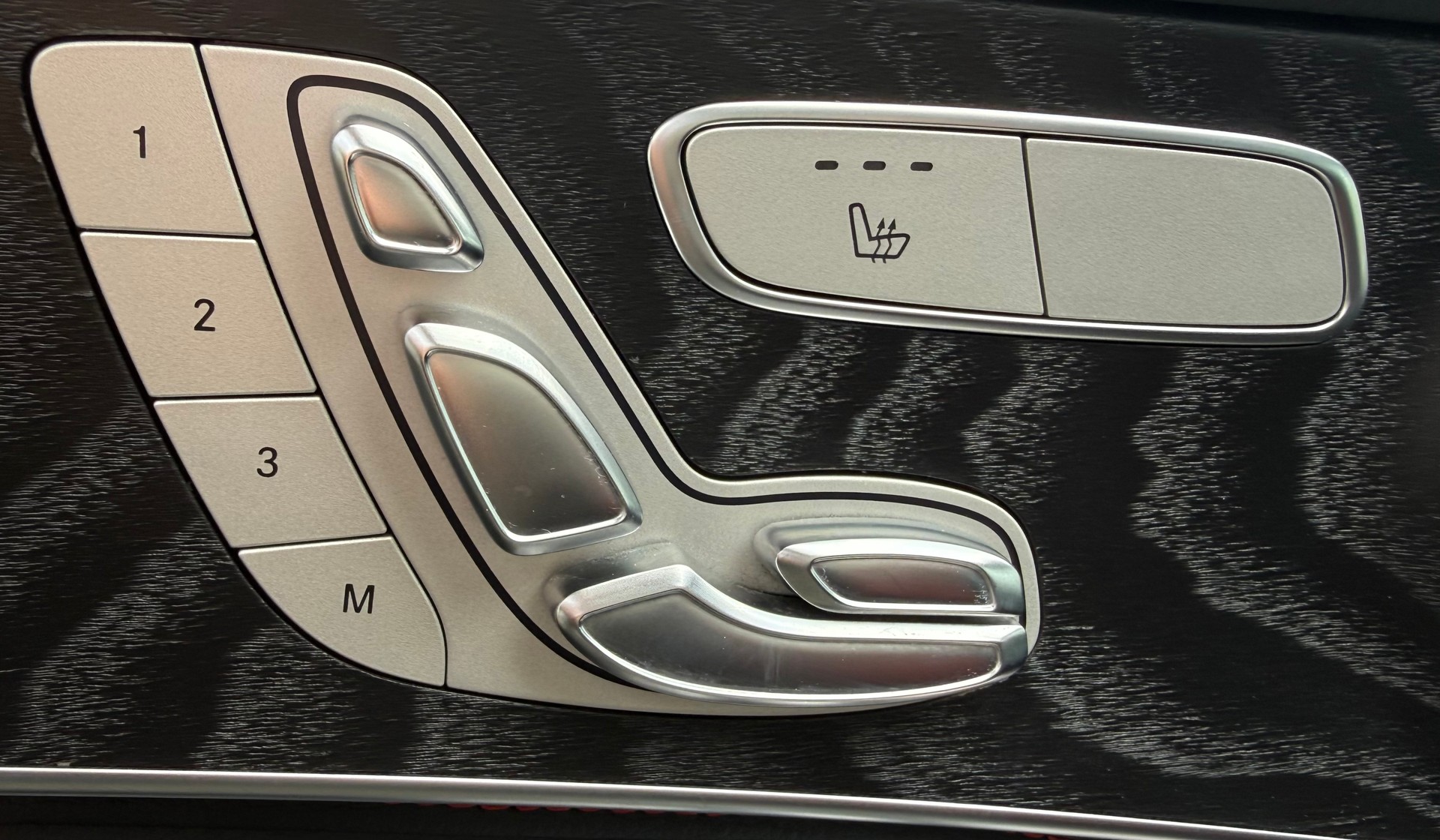 MERCEDES-BENZ GLC 43 AMG 4Matic 9G-Tronic-image-8