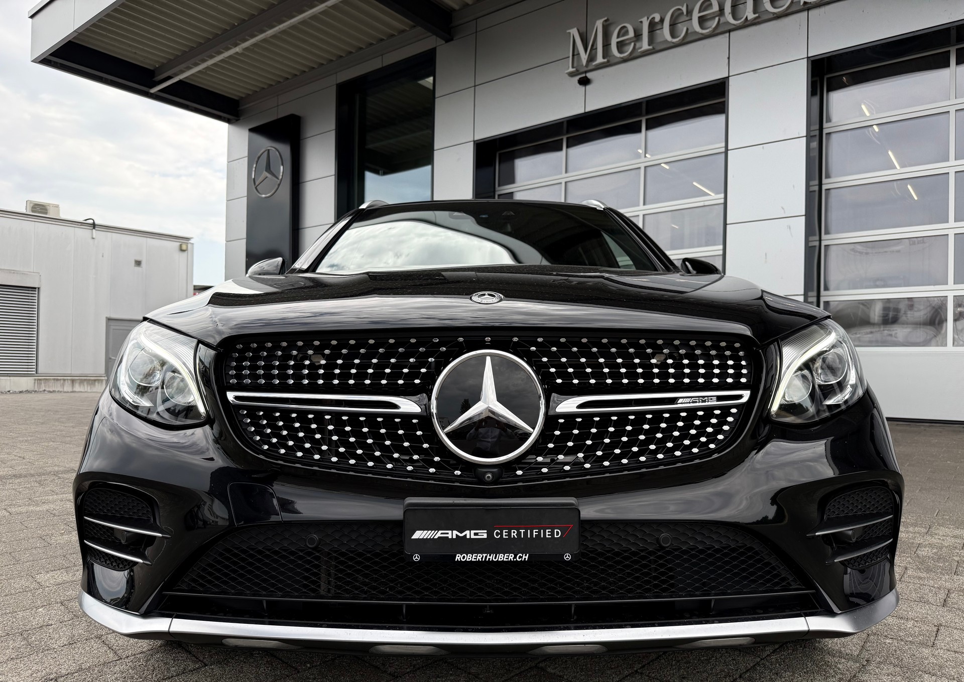 MERCEDES-BENZ GLC 43 AMG 4Matic 9G-Tronic-image-2