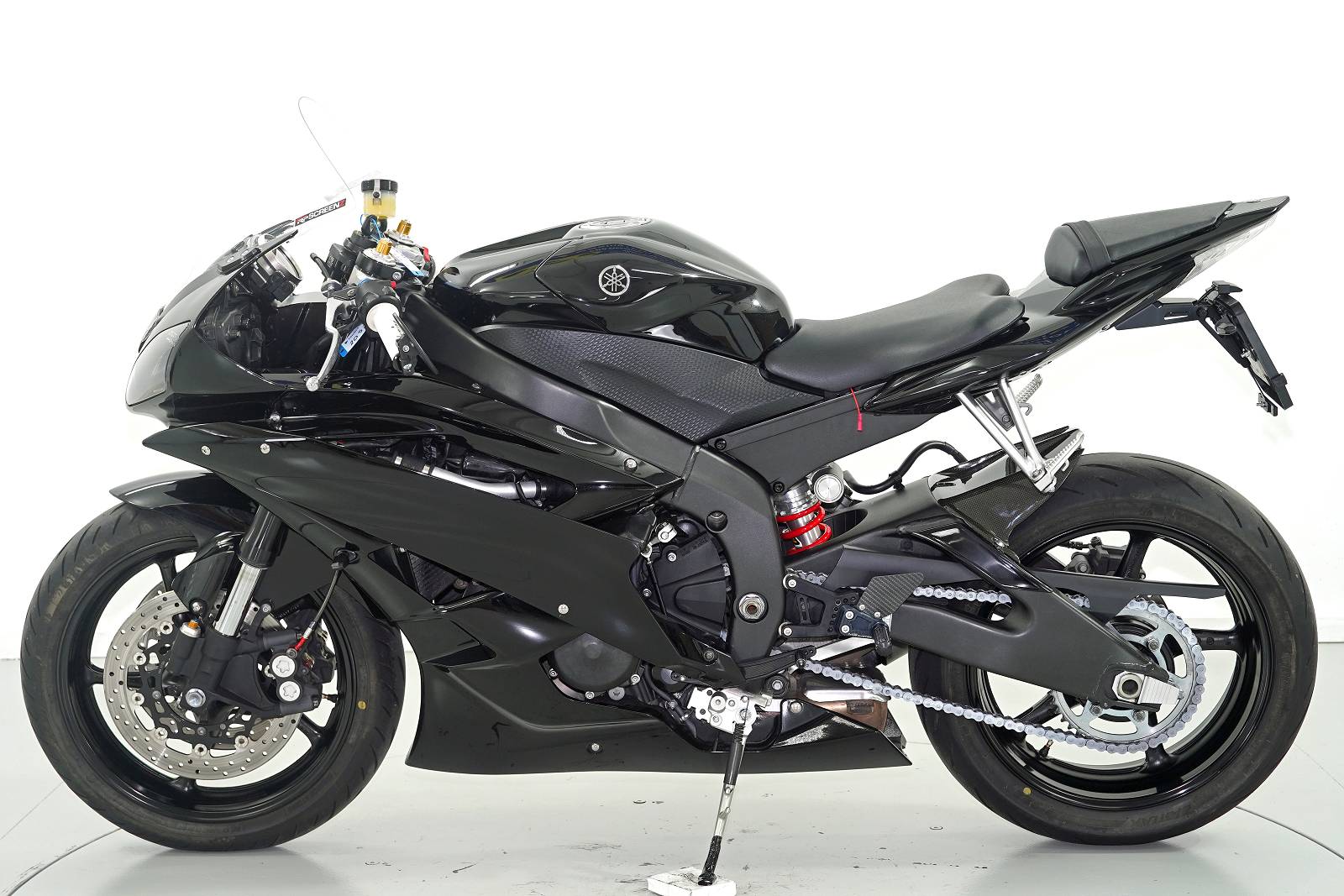 YAMAHA YZF-R6-image-4