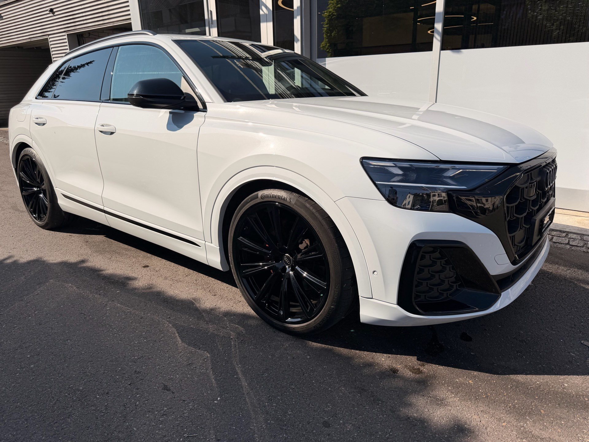 AUDI Q8 3.0 TDI 231PS QUATTRO *** 360 GRAD KAMERA & 4 JAHRE AUDI WERKSGARANTIE ***-image-2