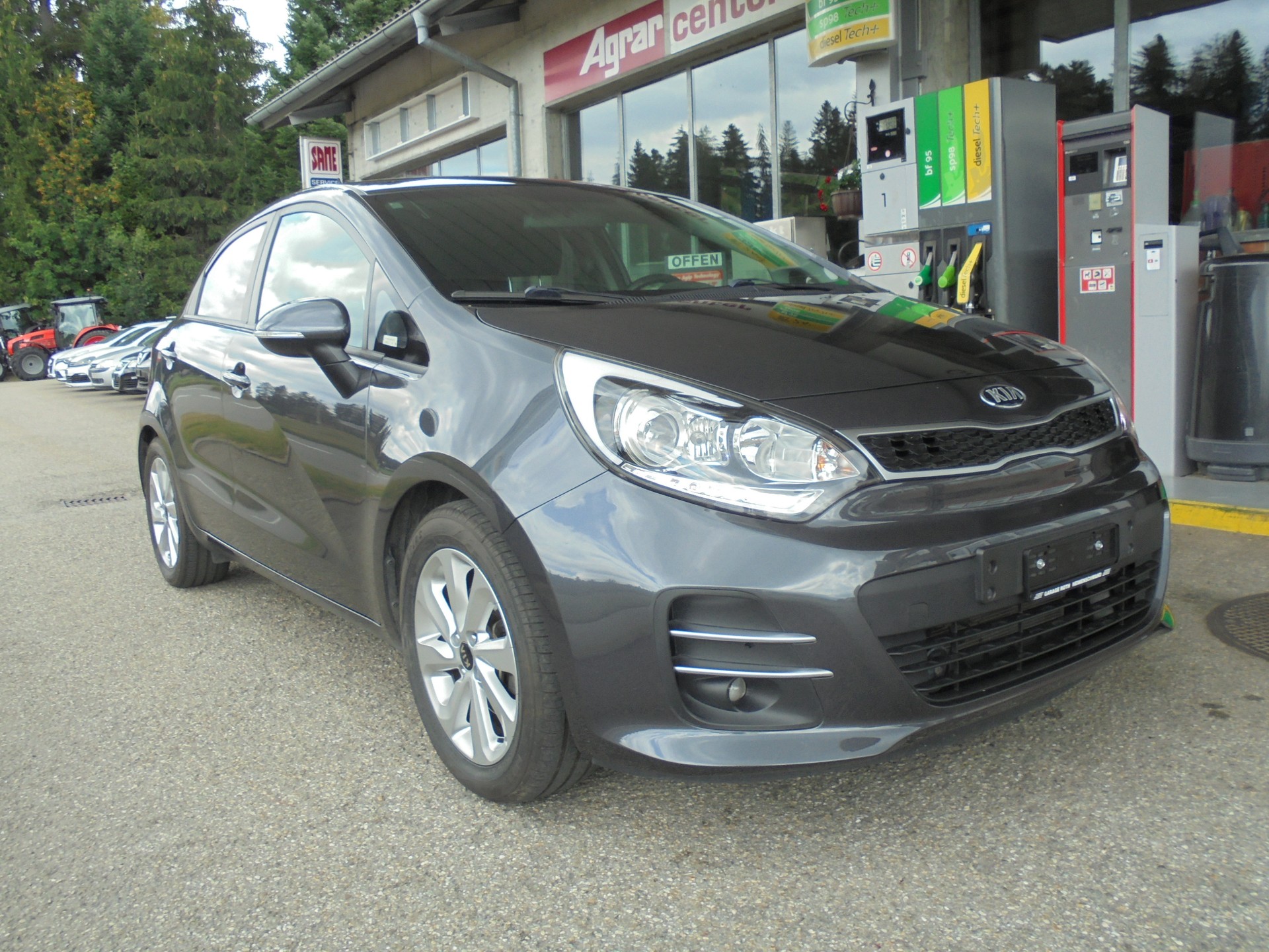 KIA Rio 1.4 CVVT Swiss Champion-image-0