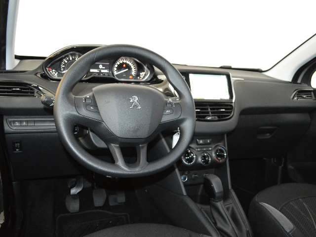 PEUGEOT 208 1.2 PureTech Access-image-8