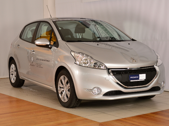 PEUGEOT 208 1.2 PureTech Access-image-1