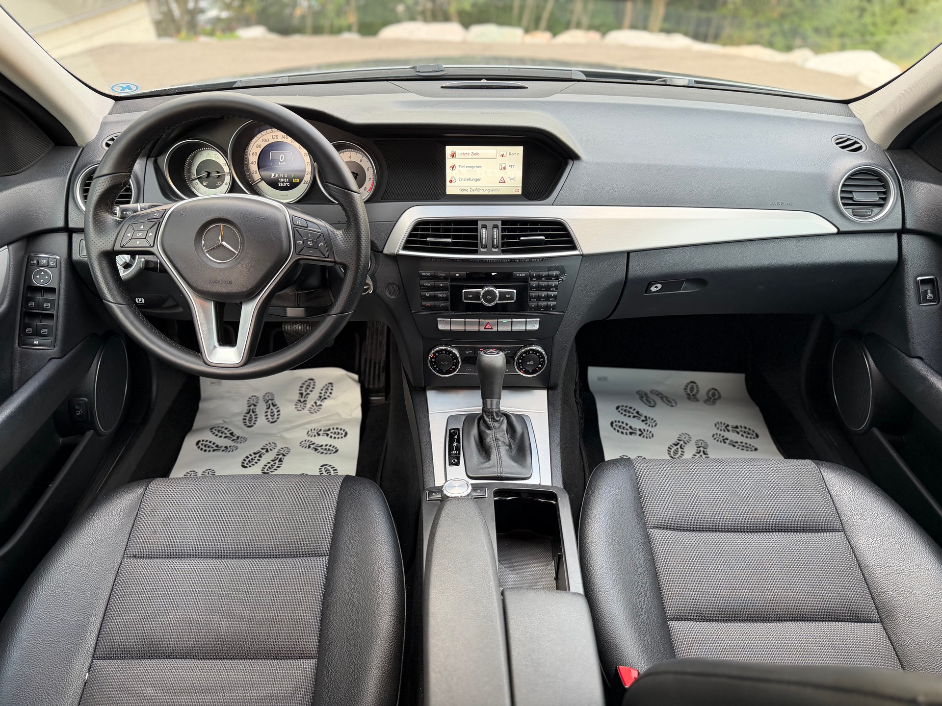MERCEDES-BENZ C 180 Athletic Edition 7G-Tronic-image-8