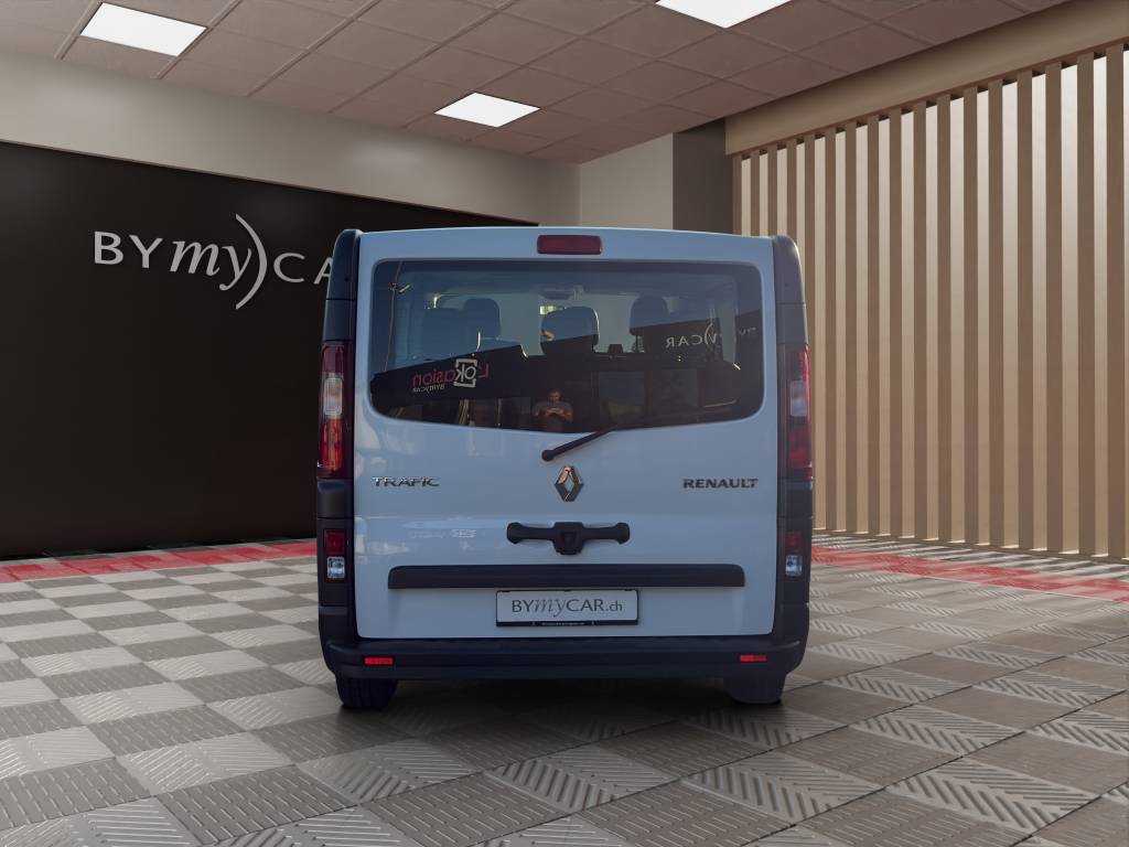 RENAULT Trafic Blue dCi 120 Passenger Life-image-11