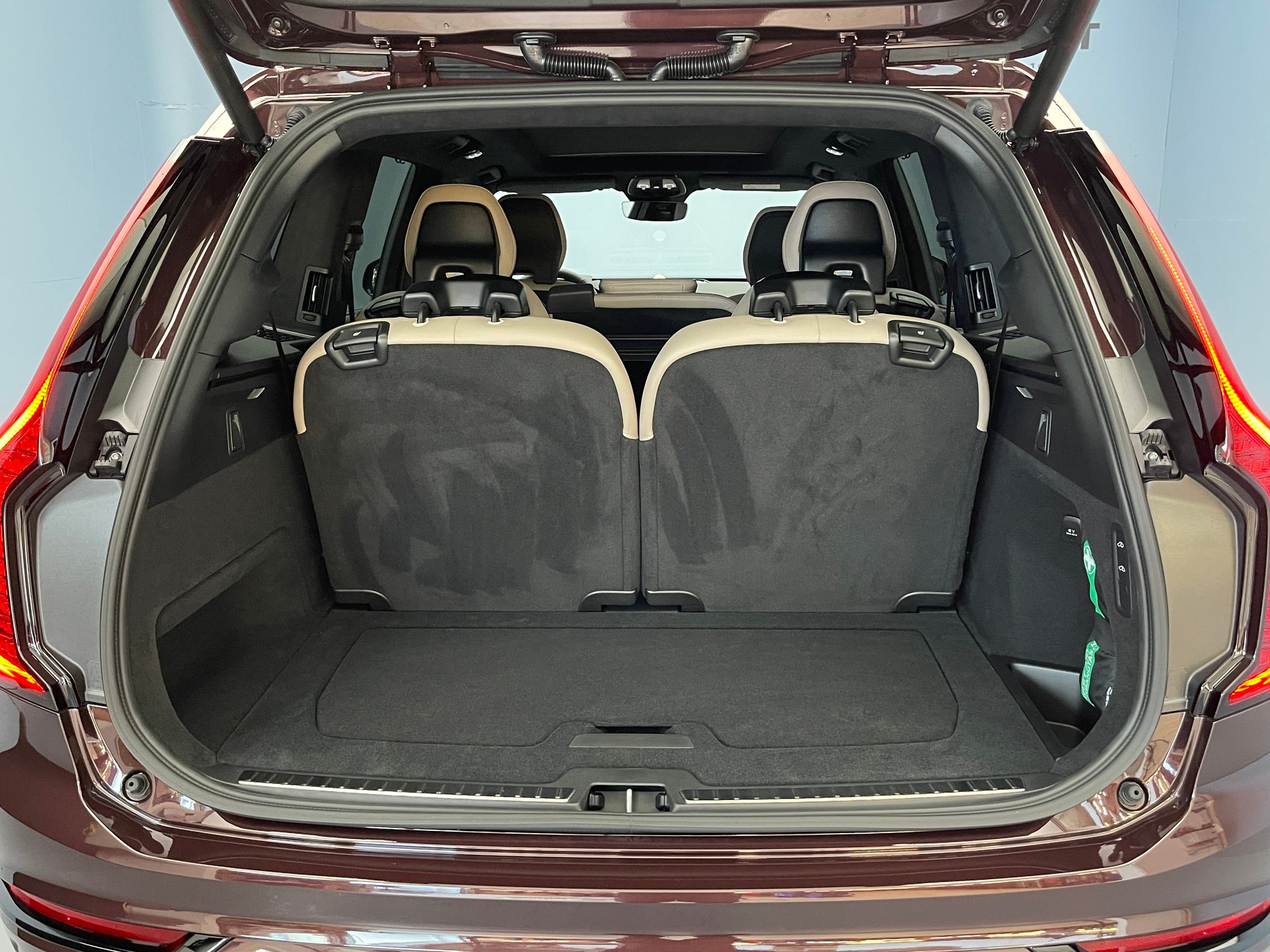 VOLVO XC90 2.0 T8 TE Ultra Dark eAWD-image-7