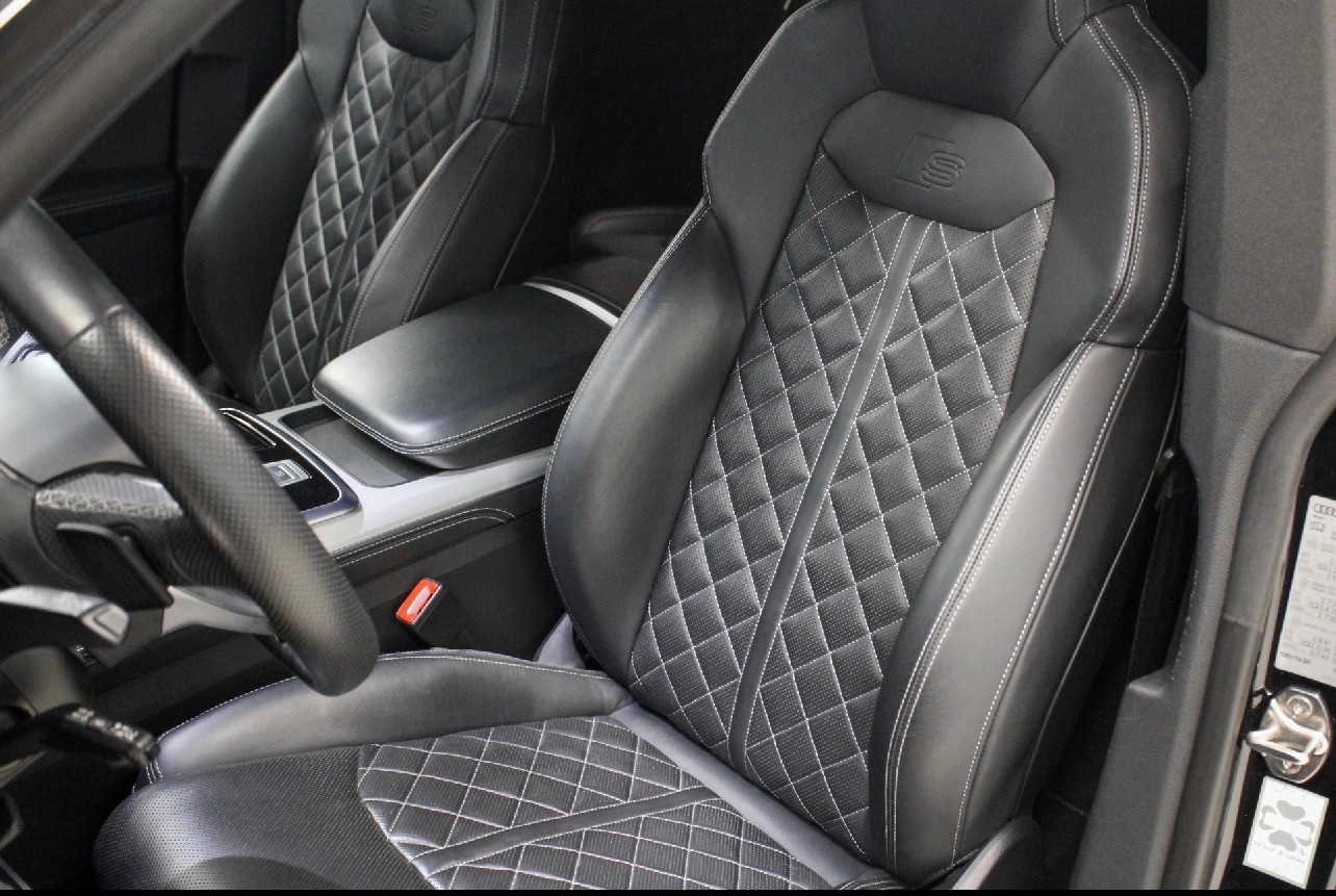 AUDI 4.0 V8 TFSI quattro T-Tronic-image-11