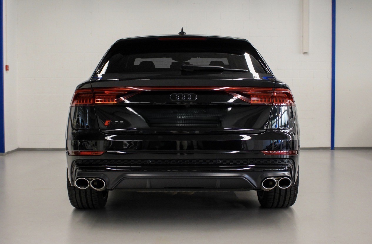 AUDI 4.0 V8 TFSI quattro T-Tronic-image-5