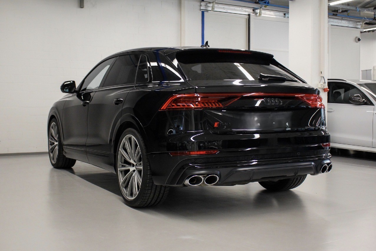 AUDI 4.0 V8 TFSI quattro T-Tronic-image-6