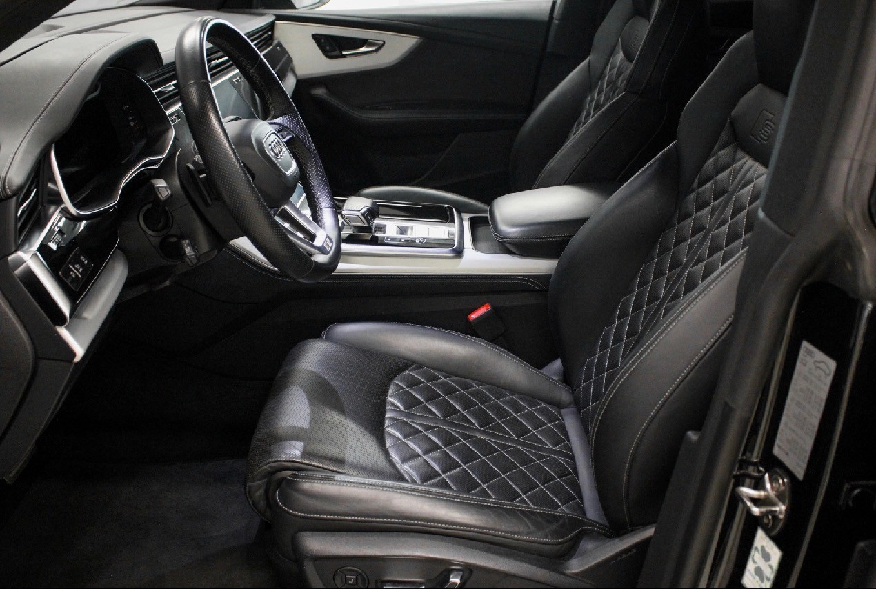 AUDI 4.0 V8 TFSI quattro T-Tronic-image-10