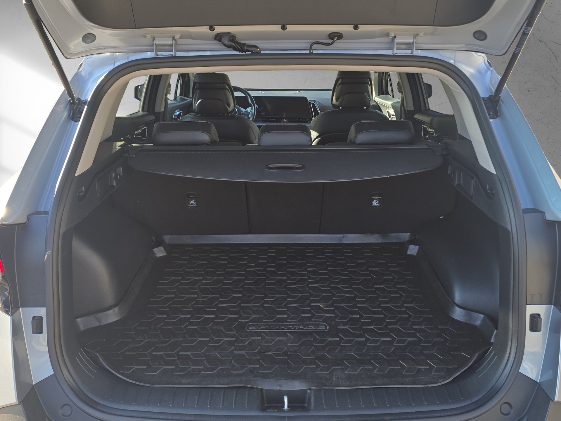KIA Sportage 1.6T-GDi HEV Power Edition 4x4 A-image-8