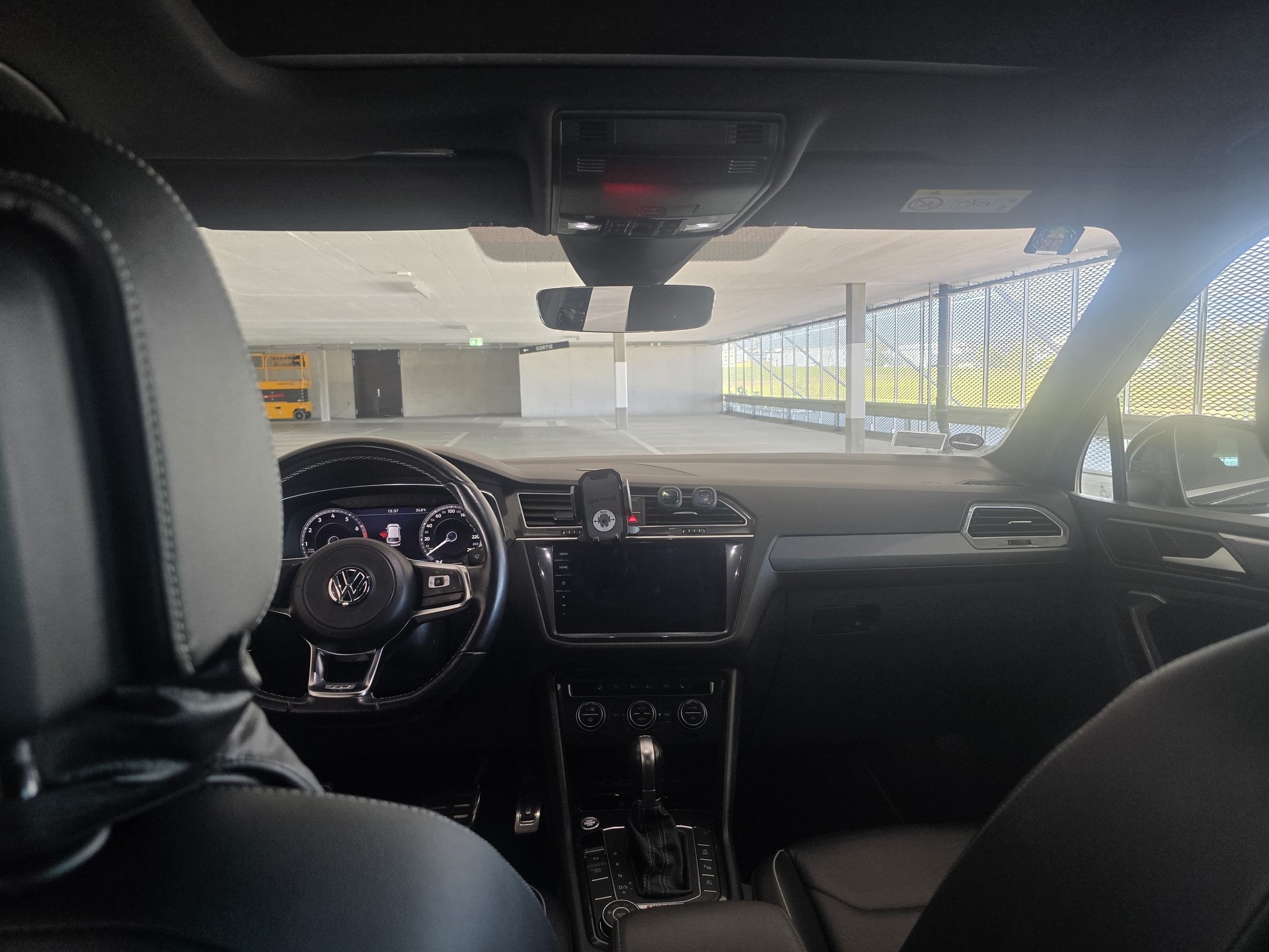 VW Tiguan 2.0TSI RLine 4Motion DSG-image-10