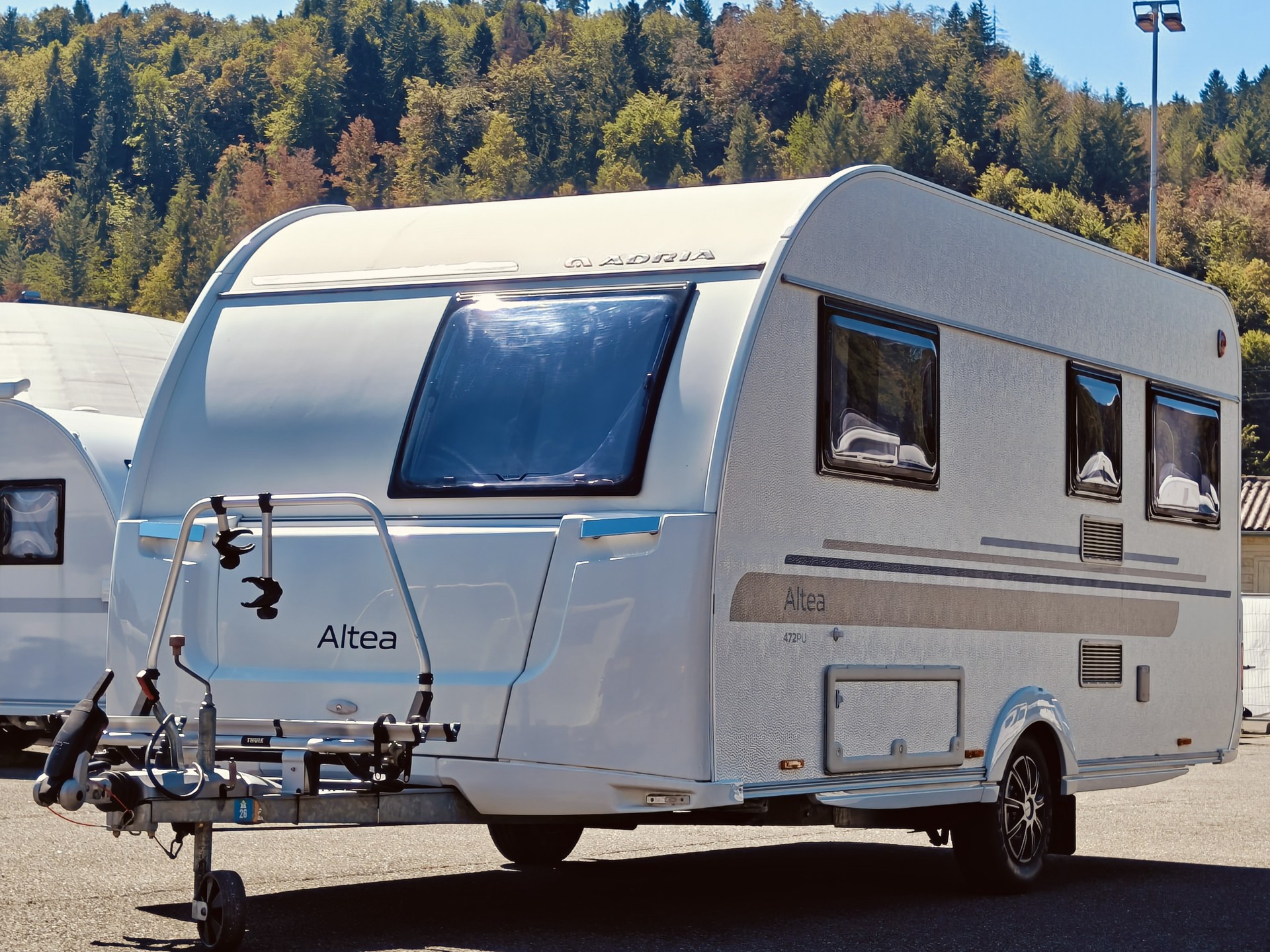 ADRIA Altea 472 PU -- Luftvorzelt -- Veloträger -- WC+Dusche-image-0