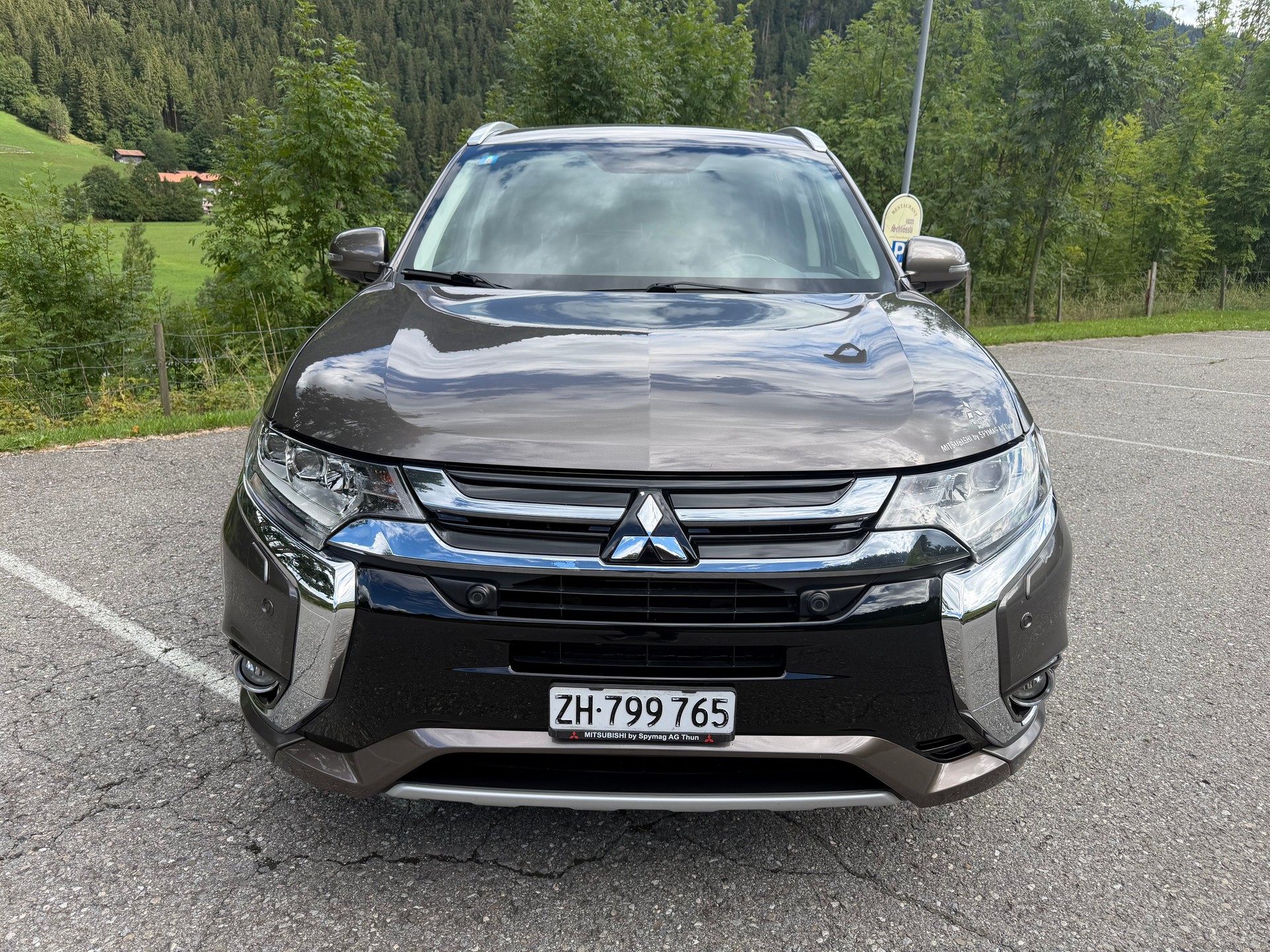 MITSUBISHI Outlander 2.0 PHEV Diamond 4WD Automatic-image-8