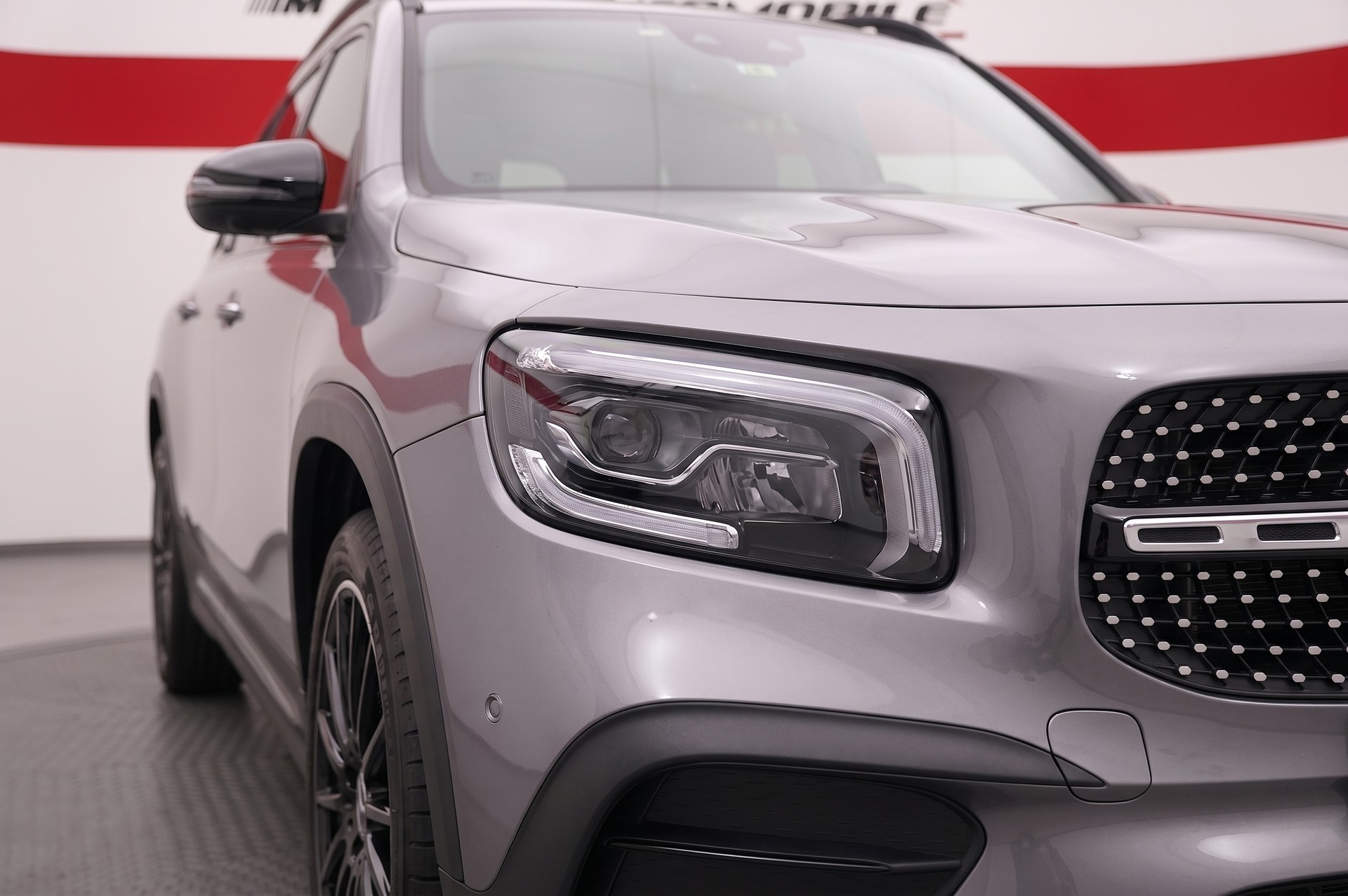 MERCEDES-BENZ GLB 220 d AMG Line 4matic * CH FZ * Pack Premium Plus * 360°-Kamera * Panorama-Schiebedach *-image-7