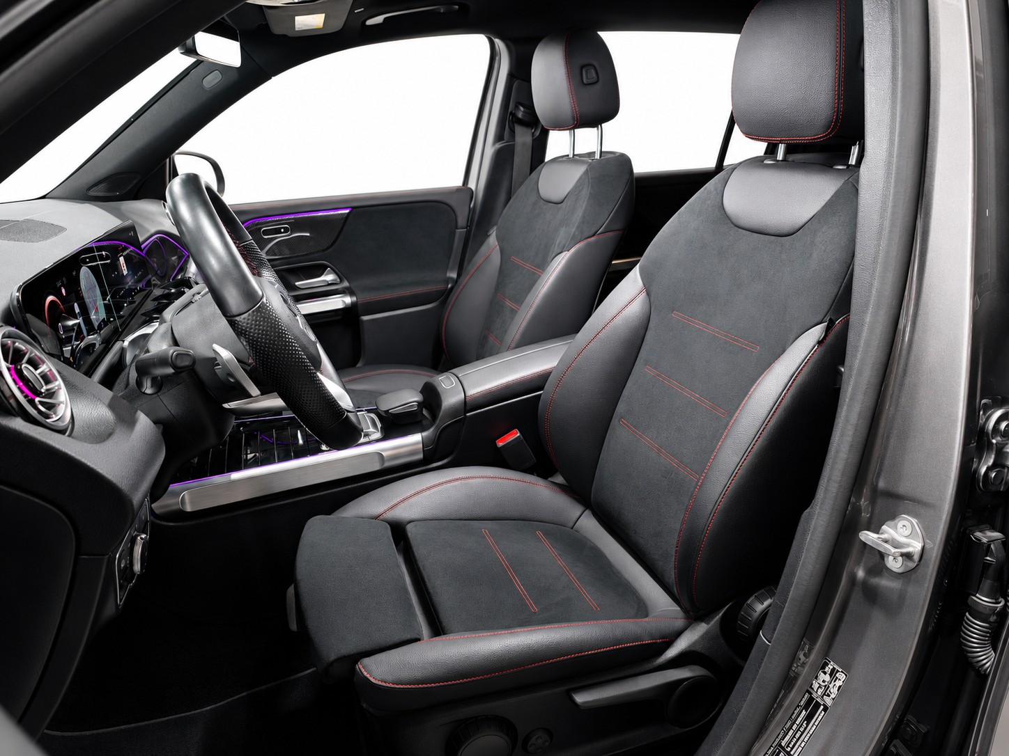 MERCEDES-BENZ GLB 220 d AMG Line 4matic * CH FZ * Pack Premium Plus * 360°-Kamera * Panorama-Schiebedach *-image-10