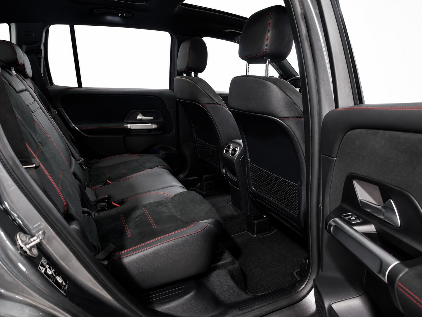 MERCEDES-BENZ GLB 220 d AMG Line 4matic * CH FZ * Pack Premium Plus * 360°-Kamera * Panorama-Schiebedach *-image-21